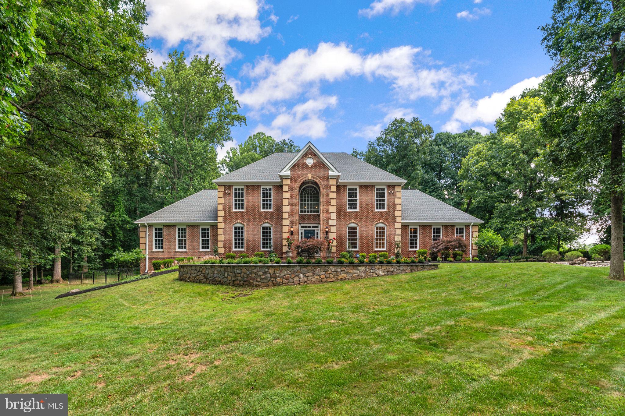 3143 OLD OAK DRIVE