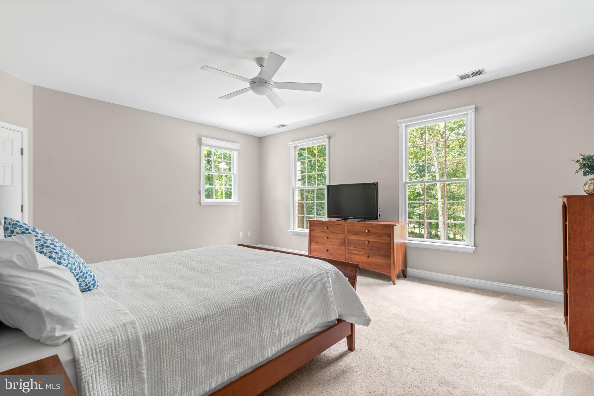 HAWKSFIELD ESTATES - Residential