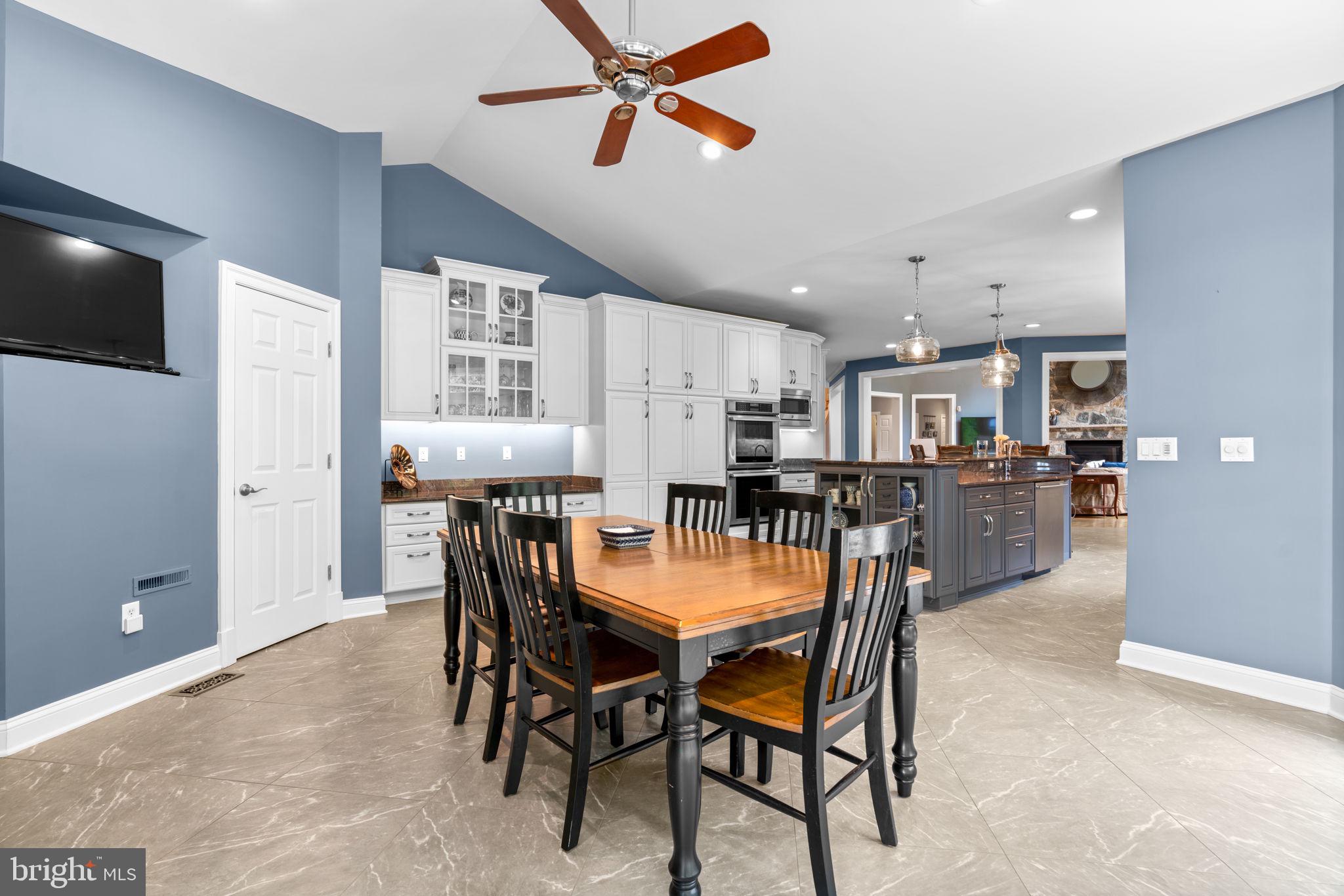 HAWKSFIELD ESTATES - Residential