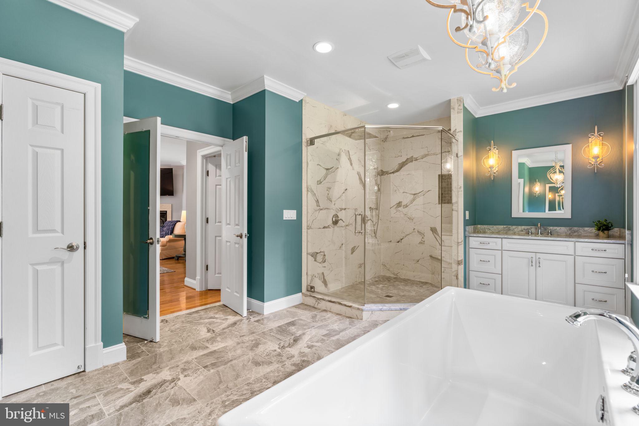 HAWKSFIELD ESTATES - Residential