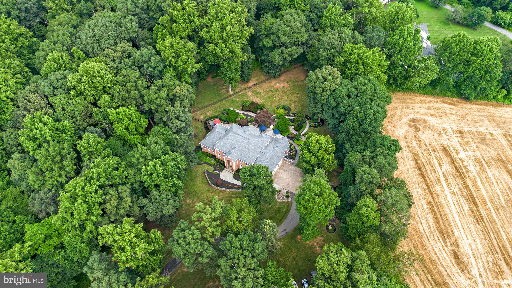 HAWKSFIELD ESTATES - Residential