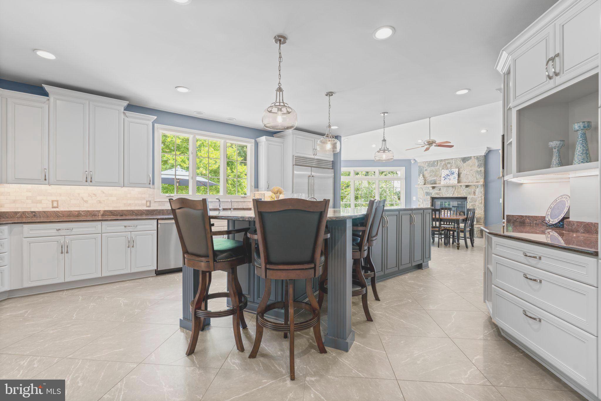 HAWKSFIELD ESTATES - Residential