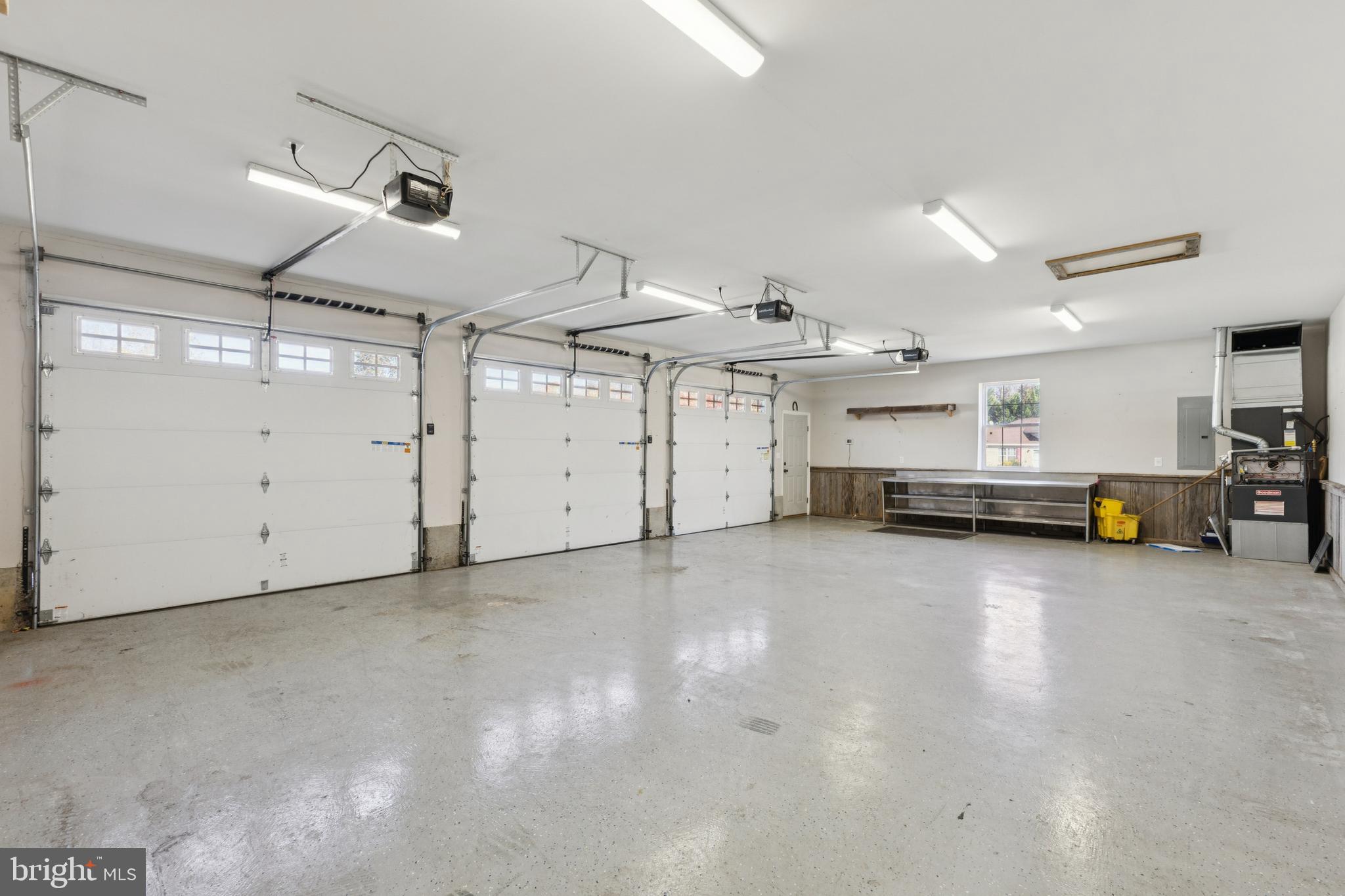 MALLARDS LANDING - Residential