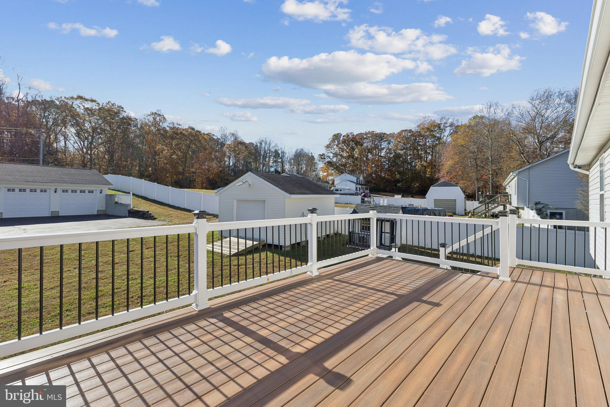 MALLARDS LANDING - Residential