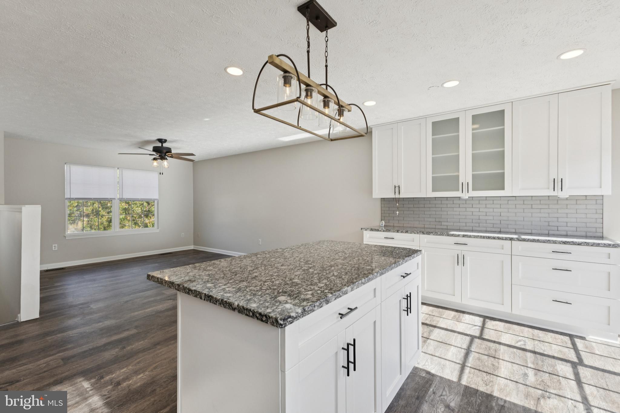 MALLARDS LANDING - Residential