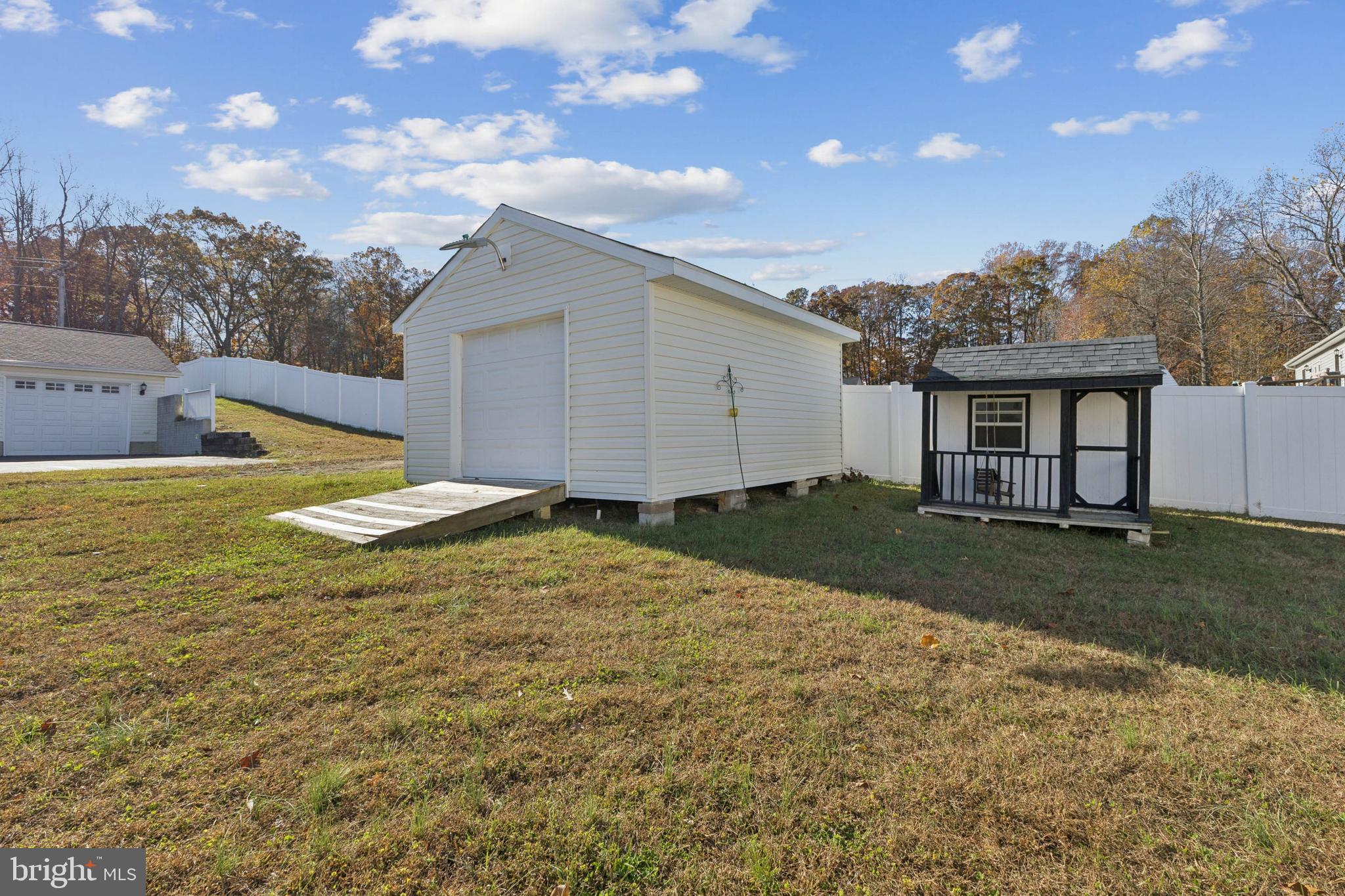 MALLARDS LANDING - Residential