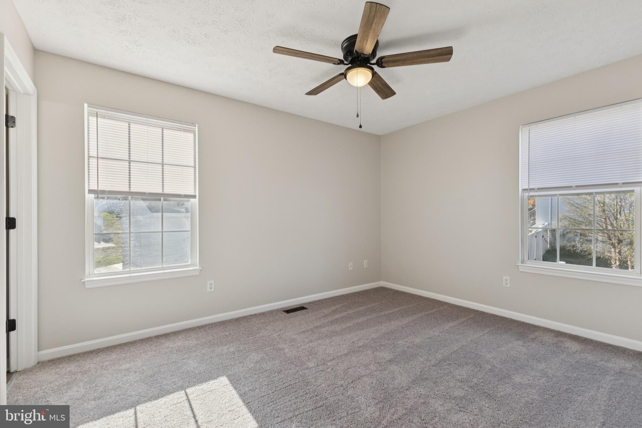 MALLARDS LANDING - Residential