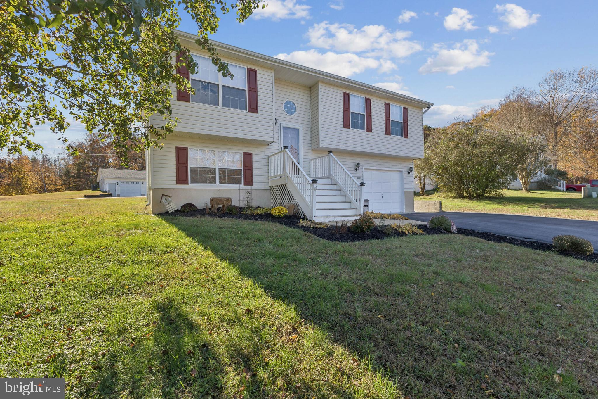 MALLARDS LANDING - Residential