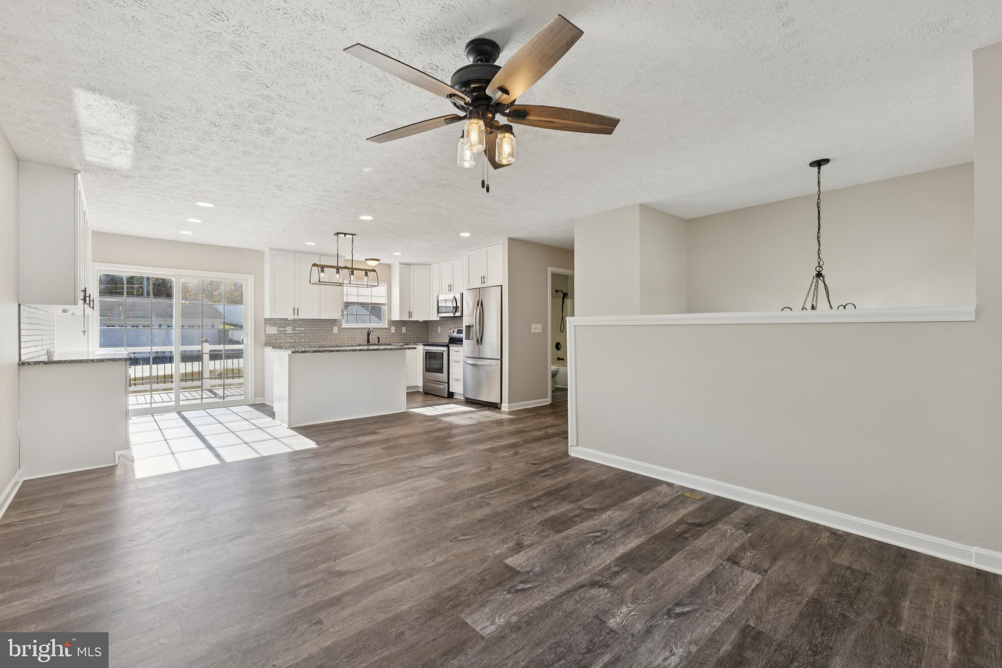 MALLARDS LANDING - Residential