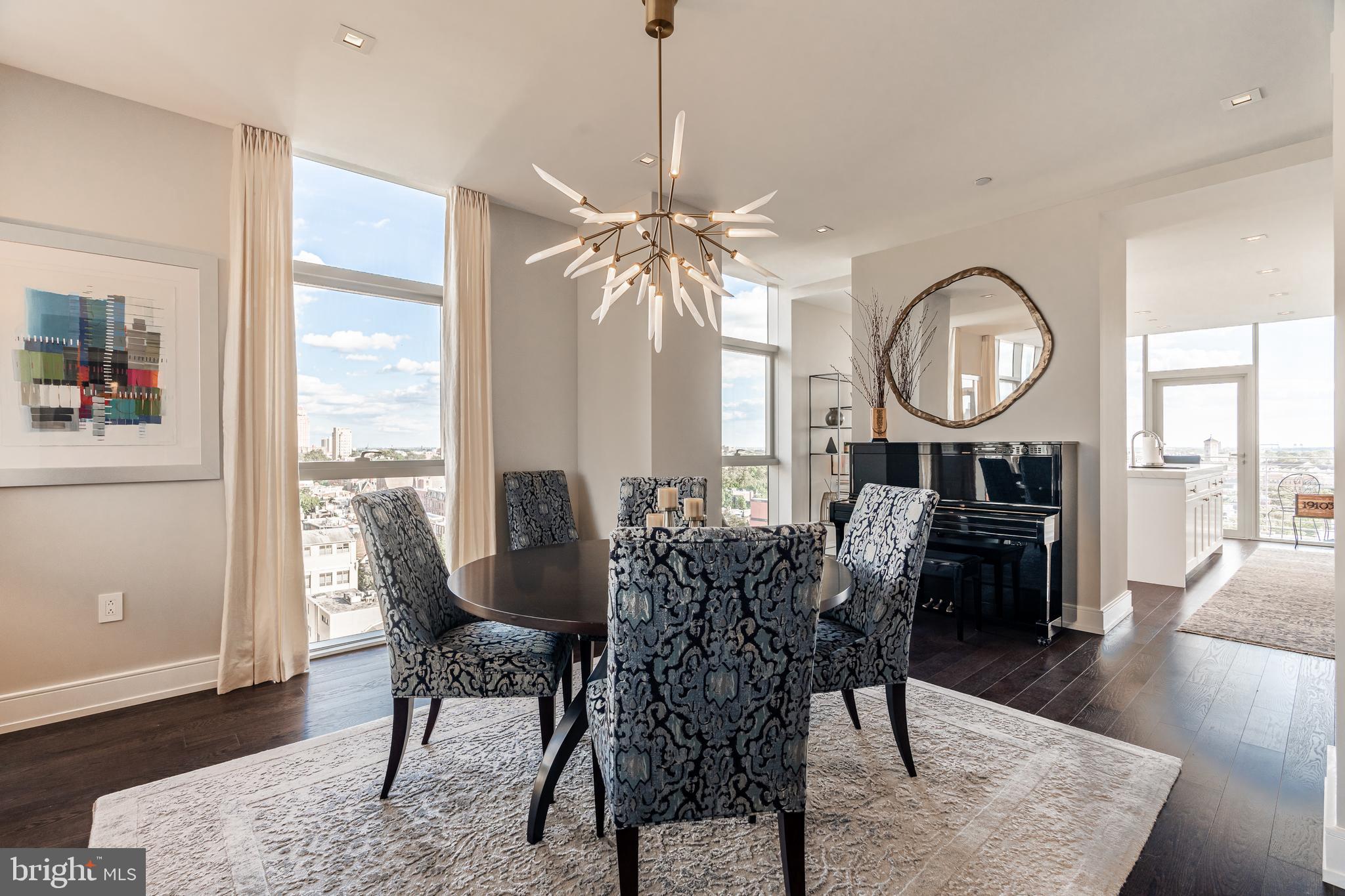 FITLER SQUARE - Residential