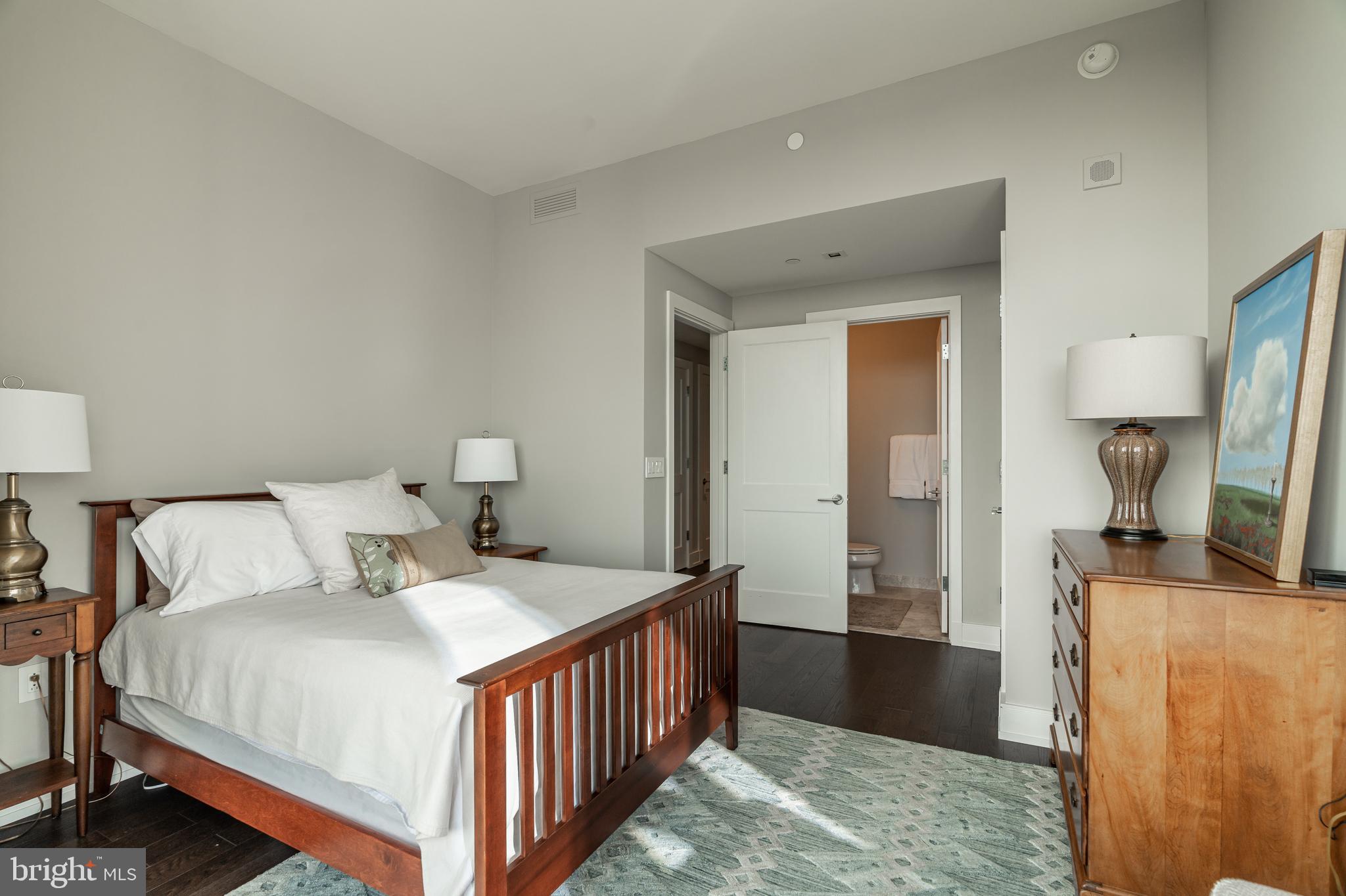 FITLER SQUARE - Residential