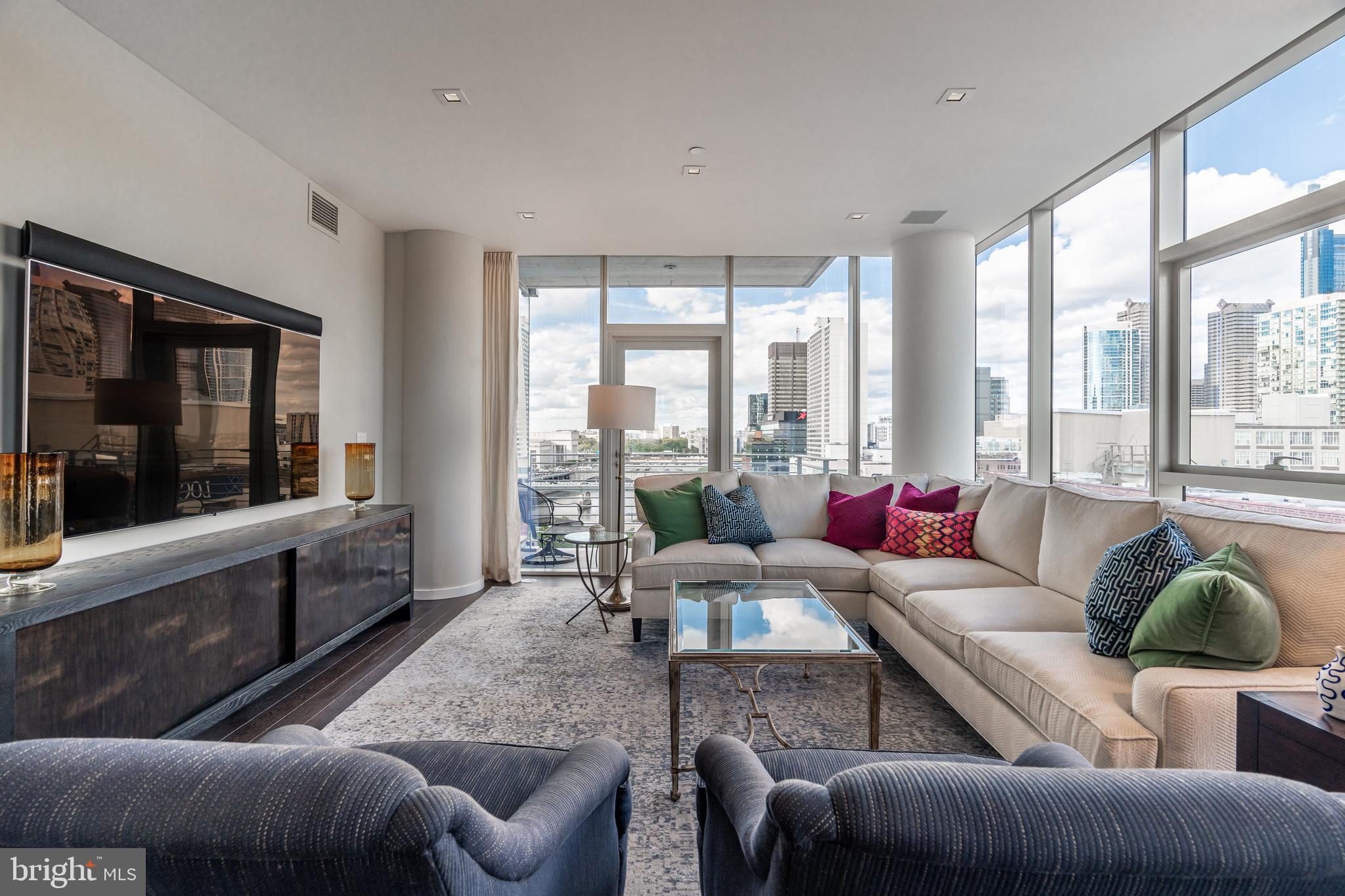 FITLER SQUARE - Residential