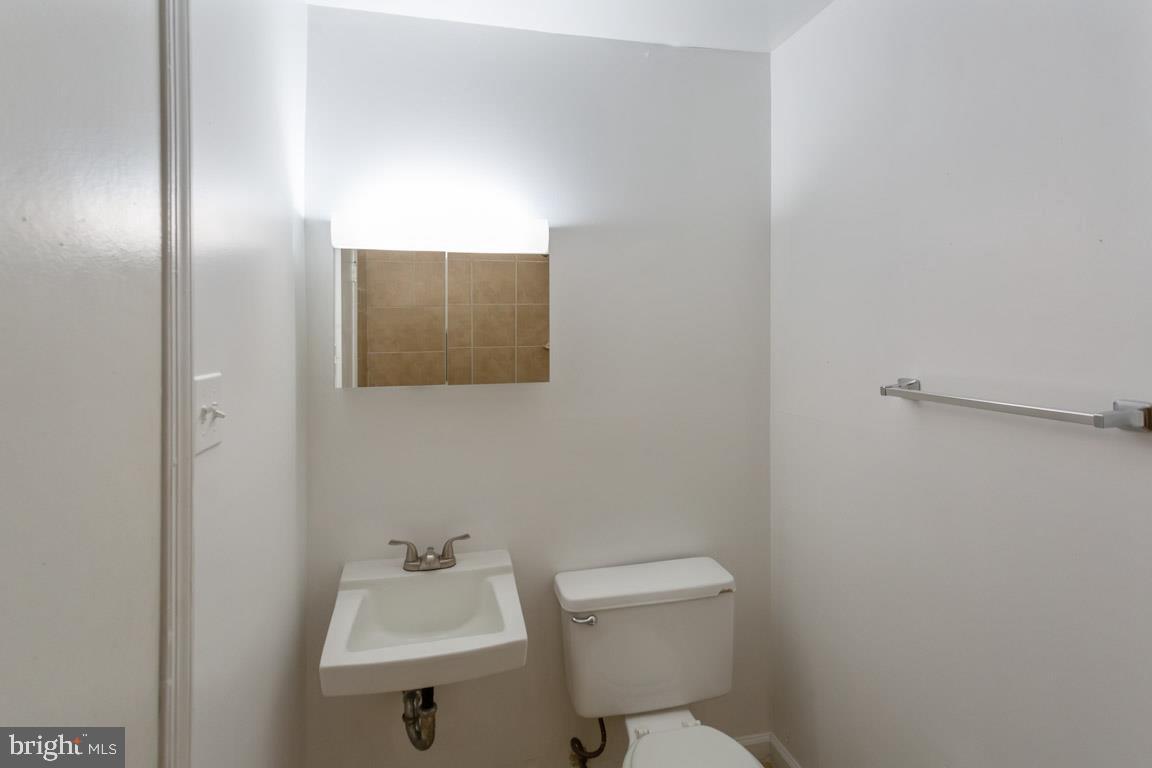 PINEWOOD HILL - Residential