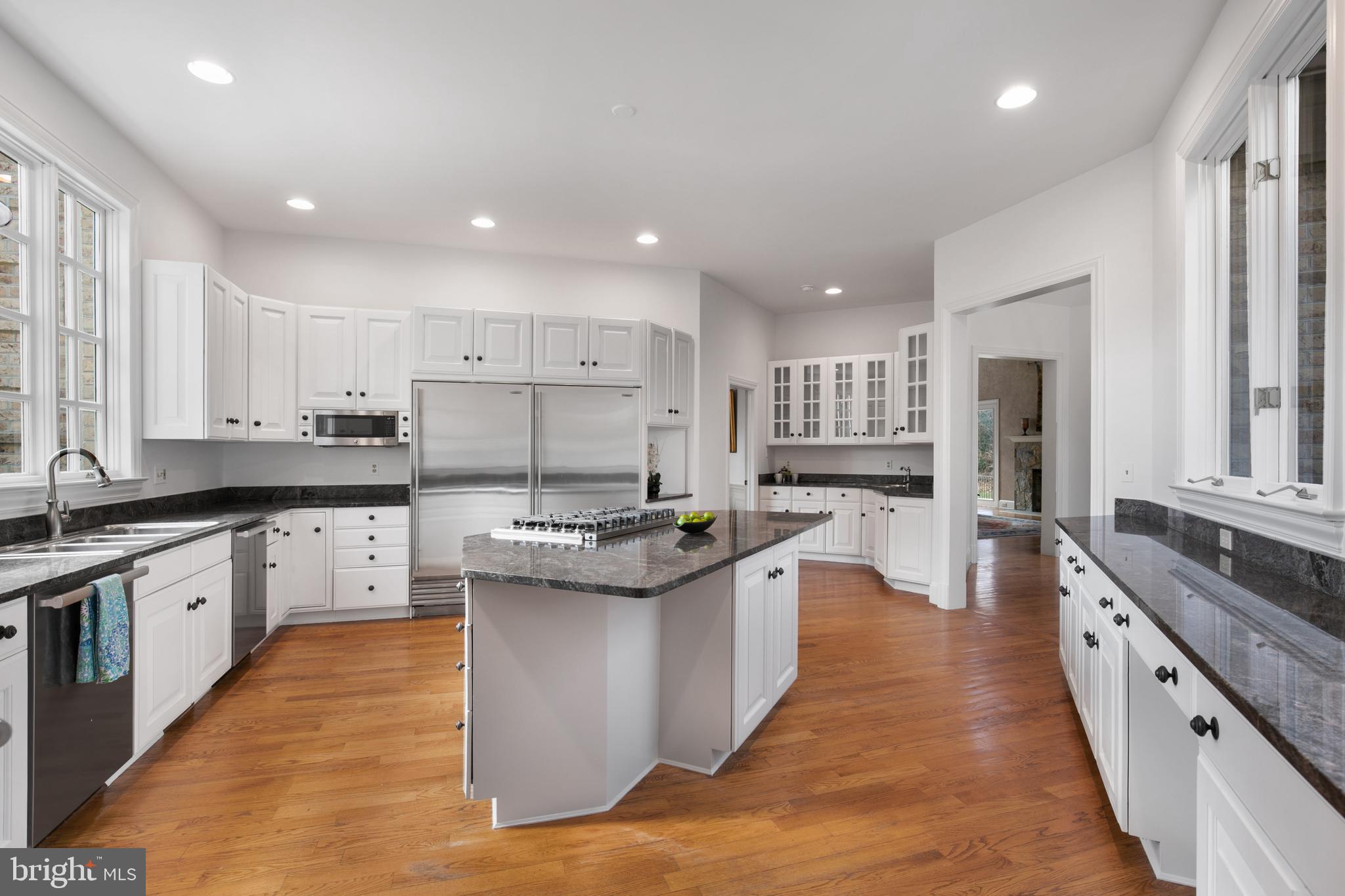 OAKMONT - Residential