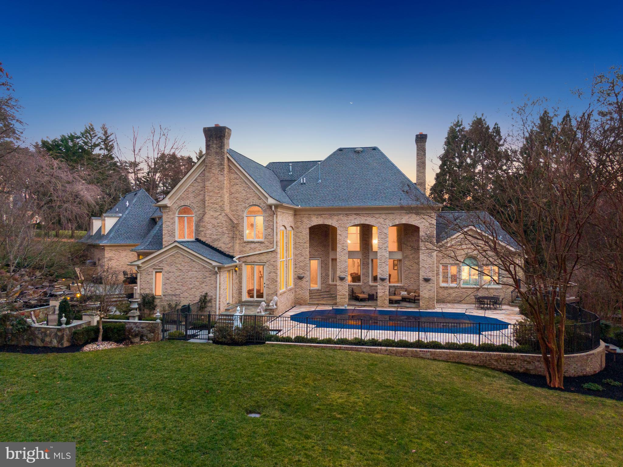 OAKMONT - Residential