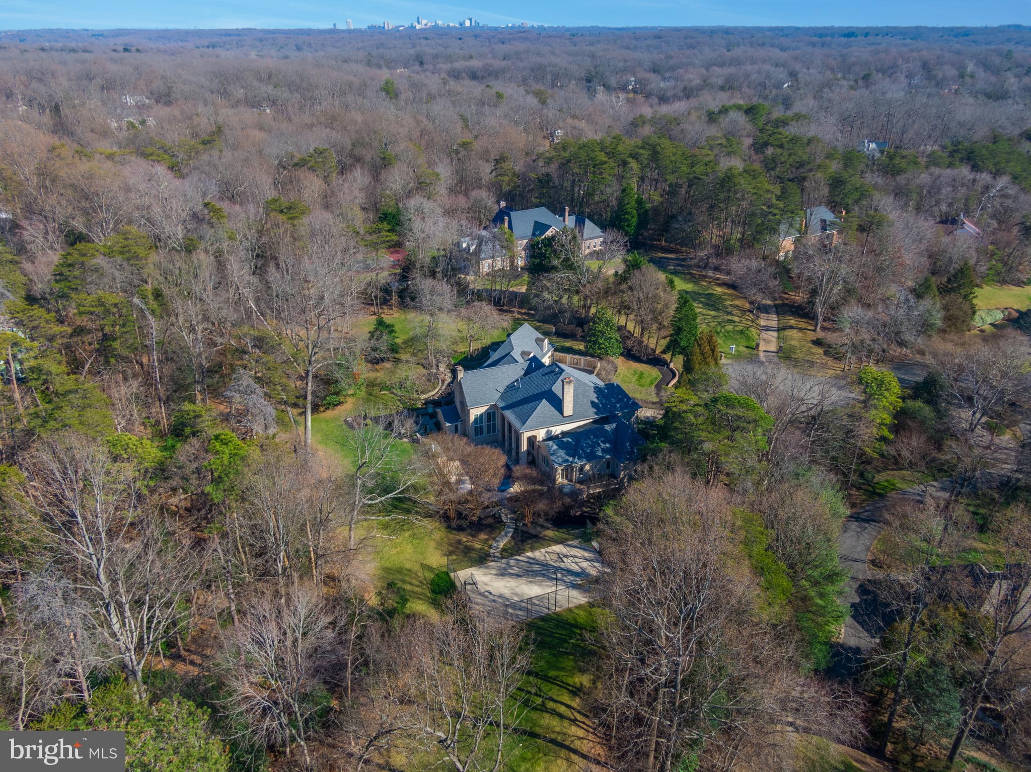 OAKMONT - Residential