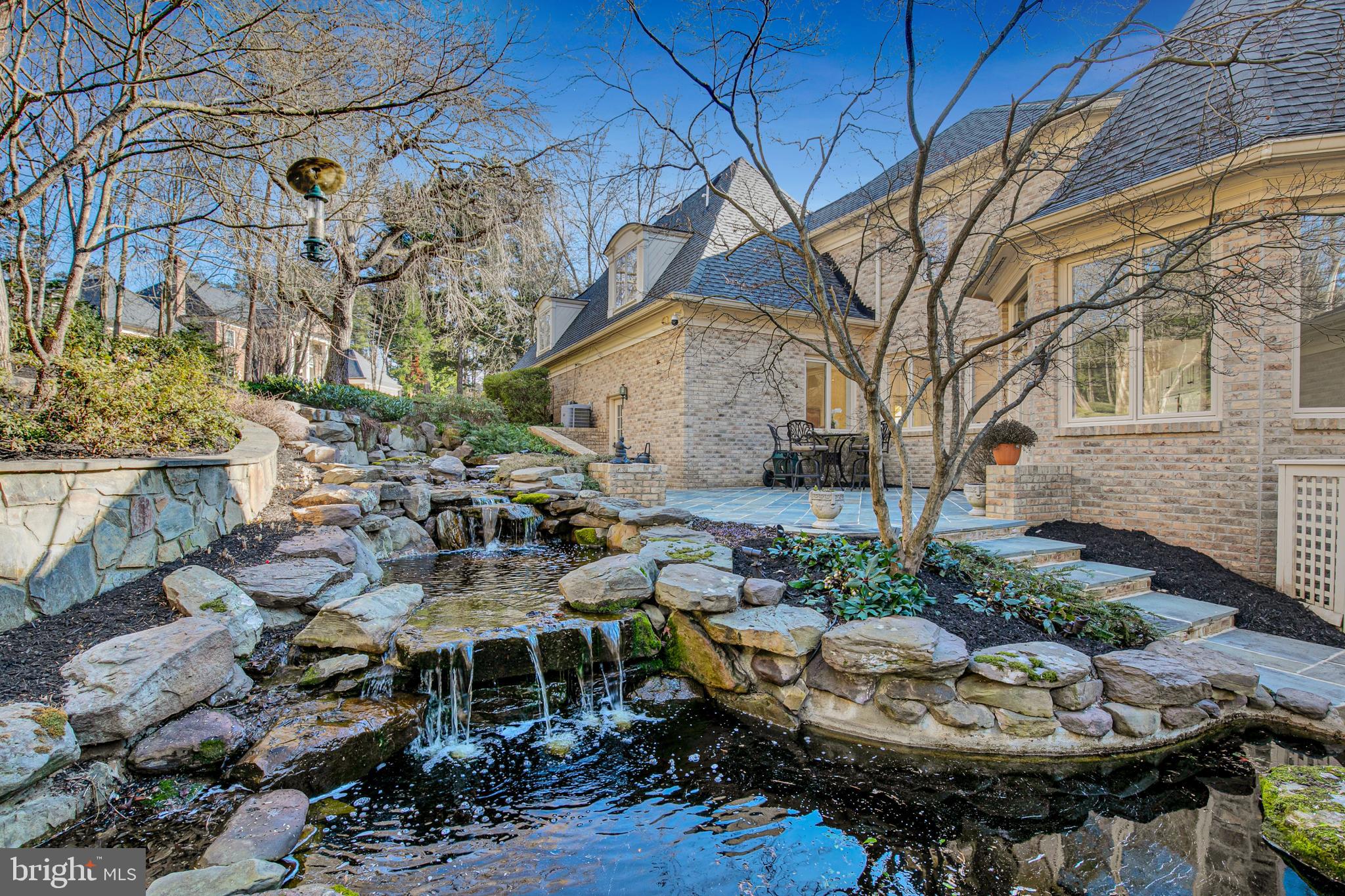 OAKMONT - Residential