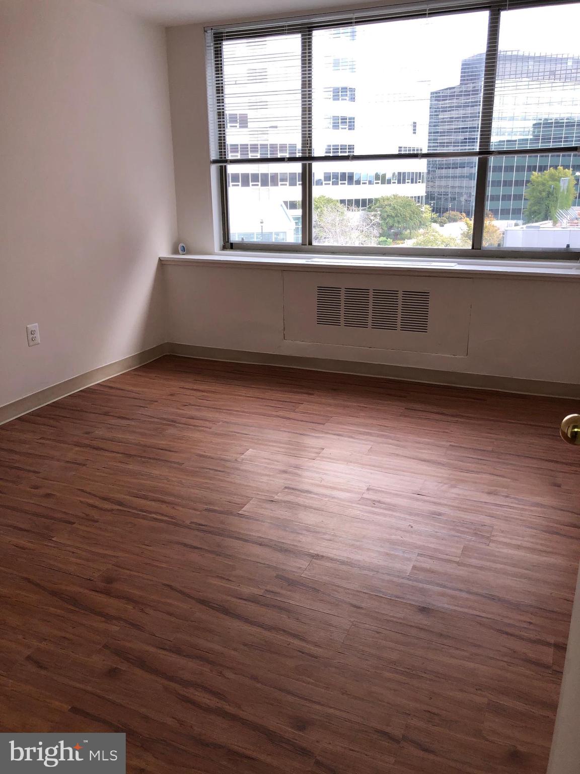 1121 ARLINGTON BOULEVARD 728