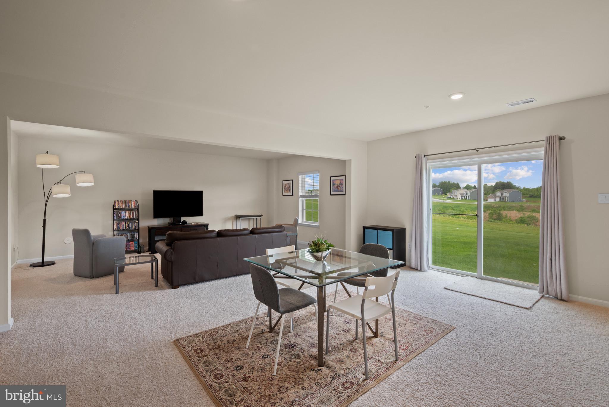 STONEGATE - Residential