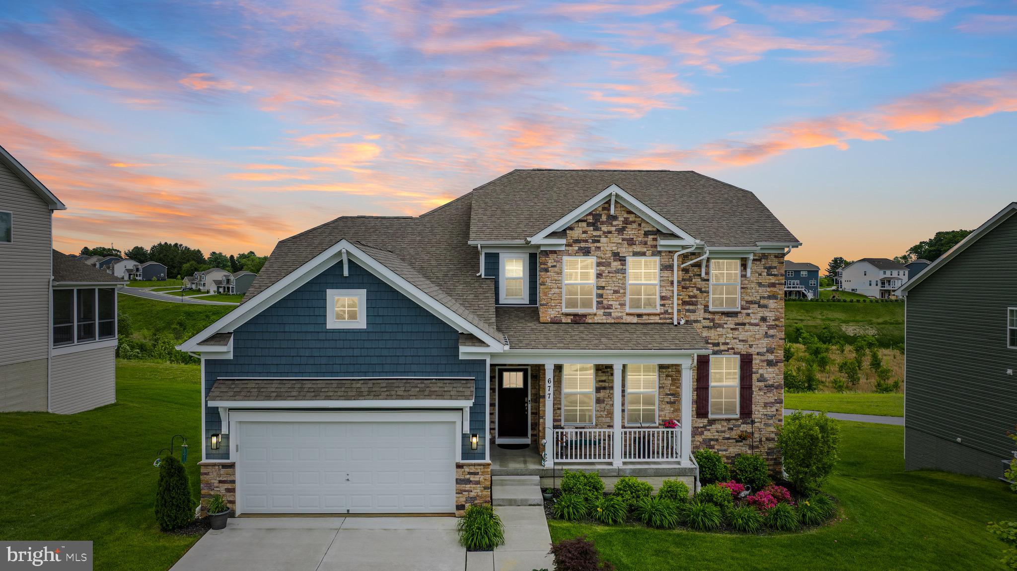 STONEGATE - Residential