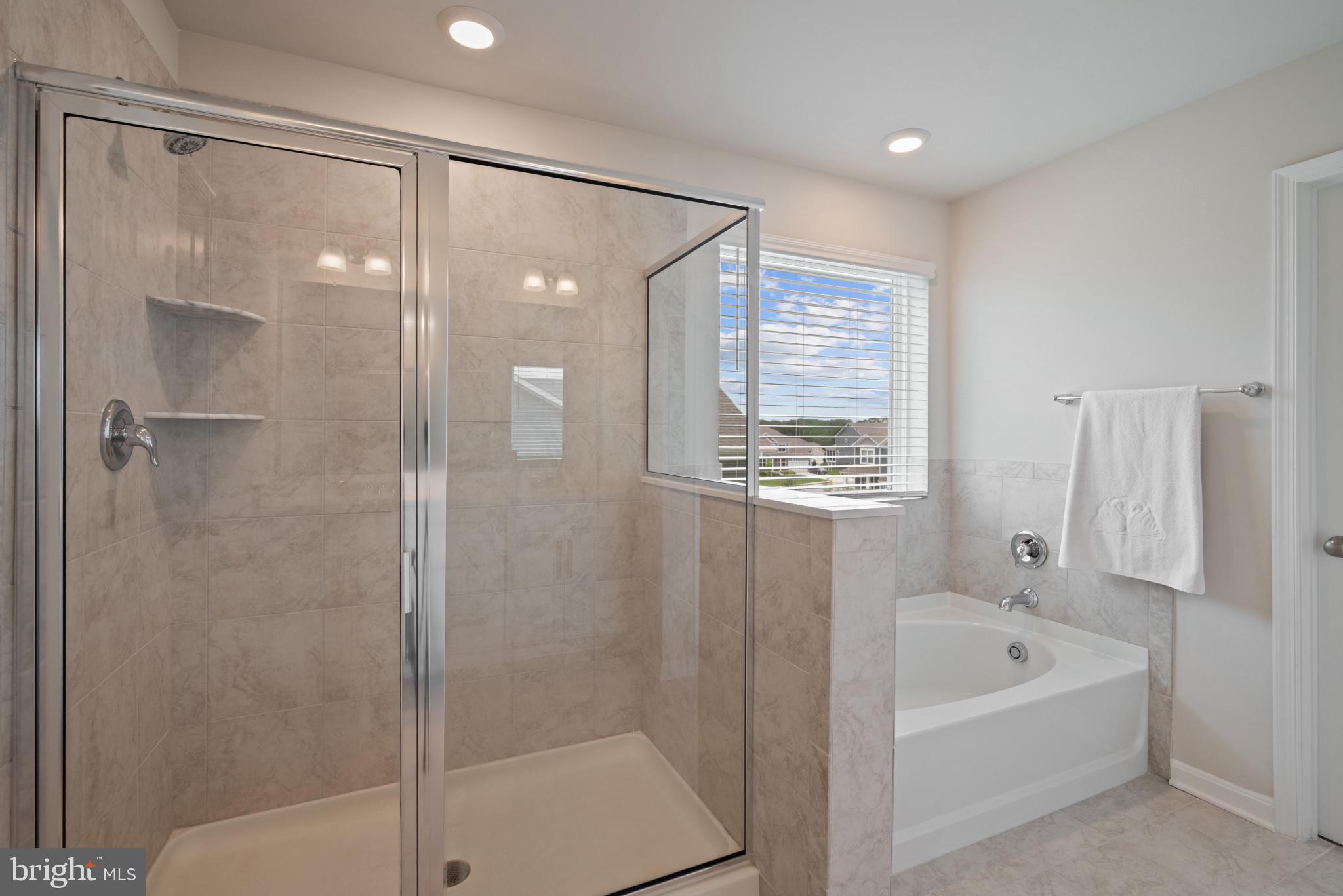 STONEGATE - Residential