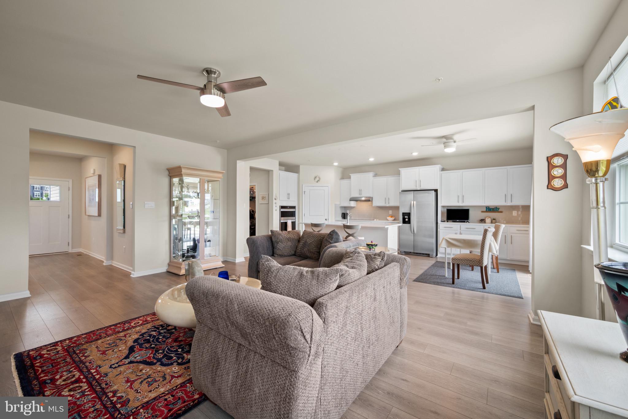 STONEGATE - Residential