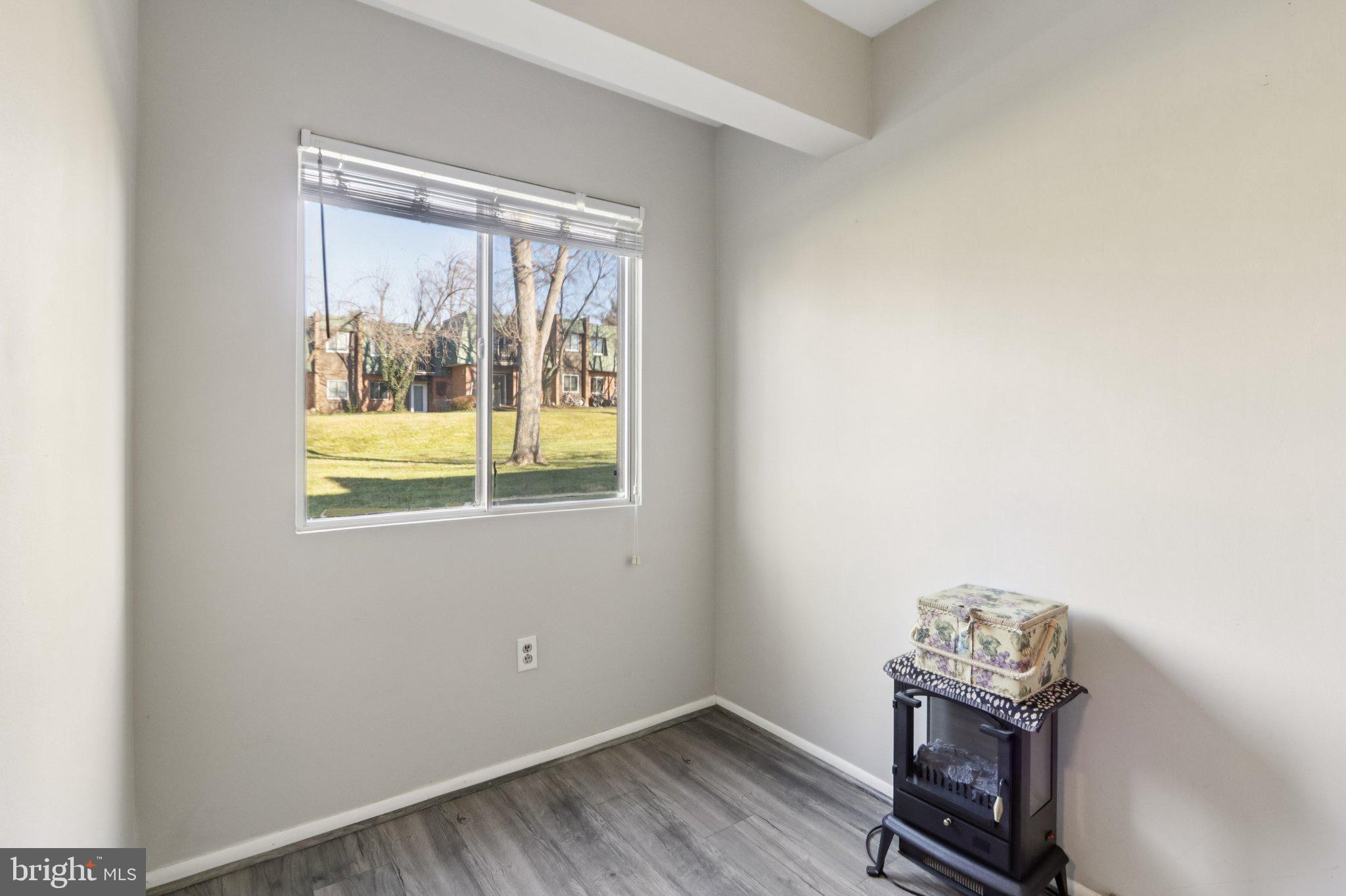 THE MEADOWS - Residential