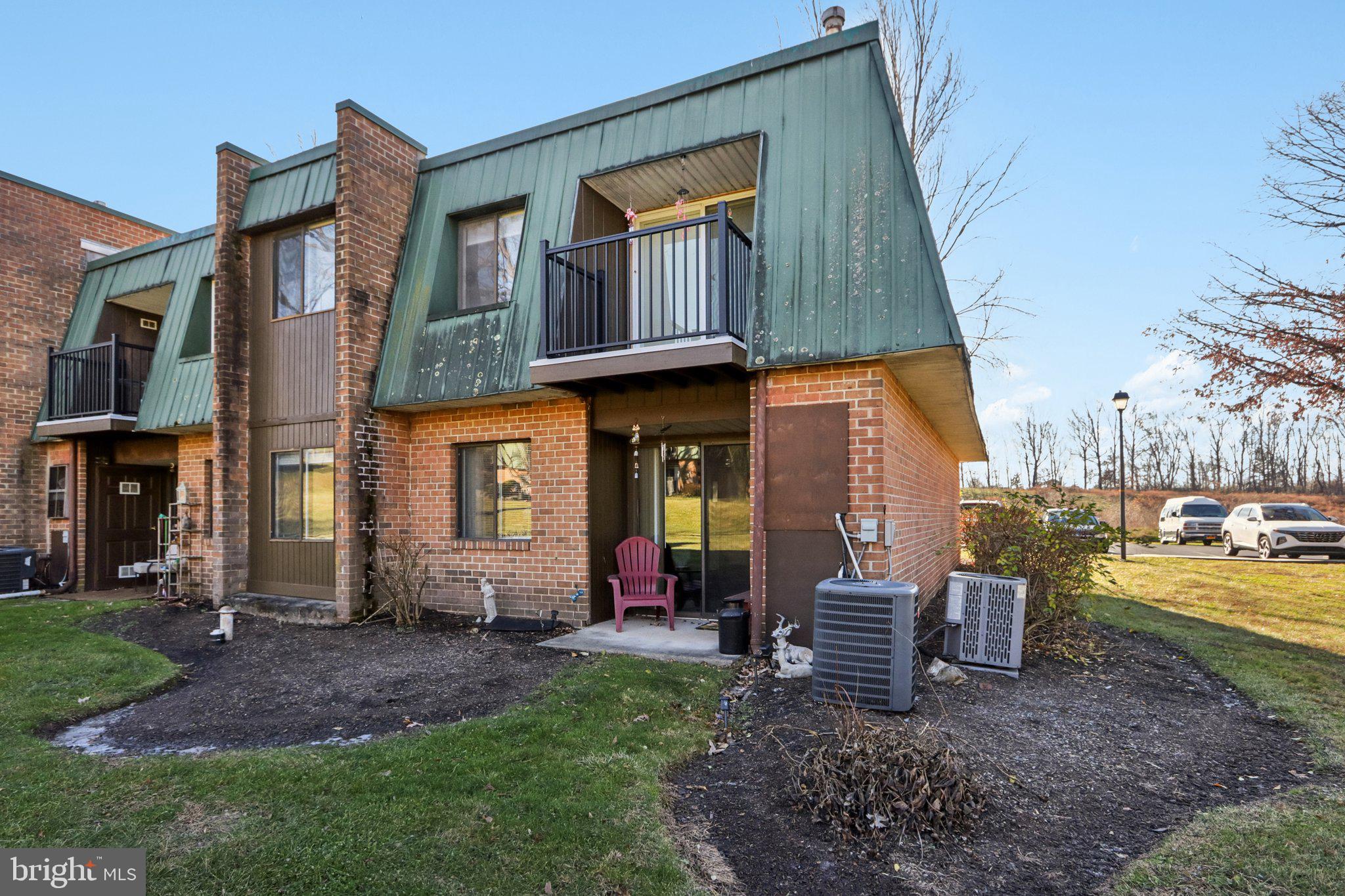 THE MEADOWS - Residential