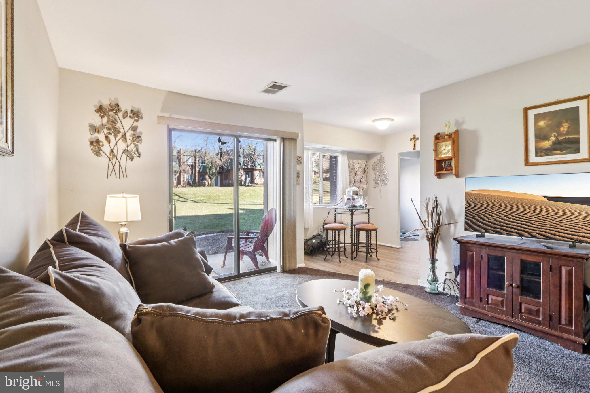 THE MEADOWS - Residential