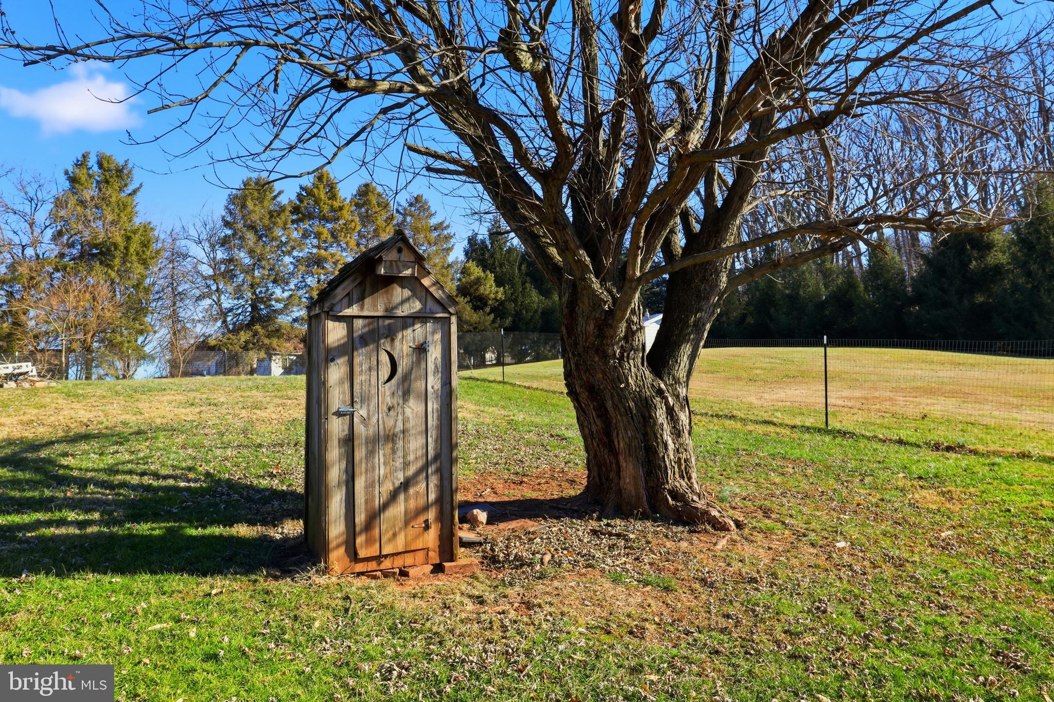 ABBOTTSTOWN - Residential