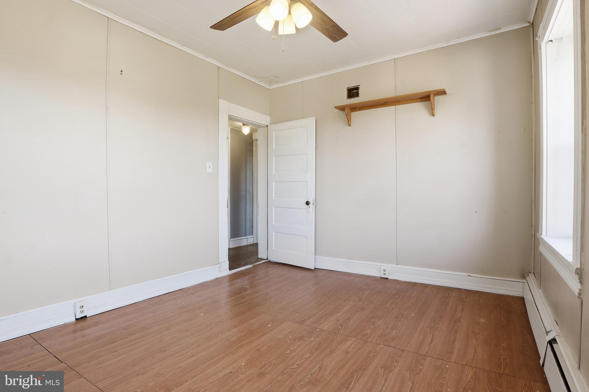 ABBOTTSTOWN - Residential