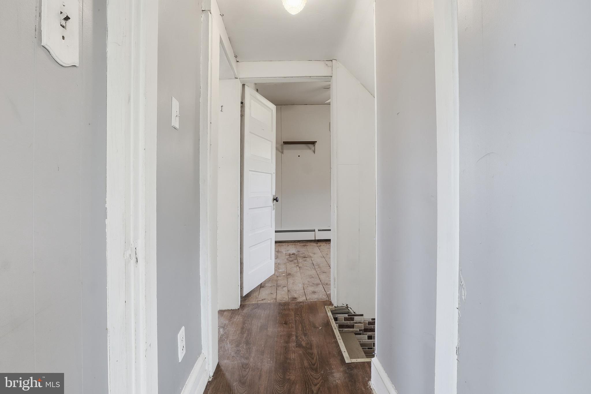 ABBOTTSTOWN - Residential