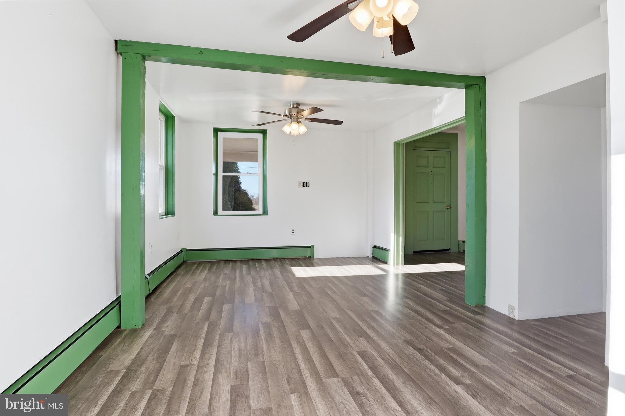 ABBOTTSTOWN - Residential