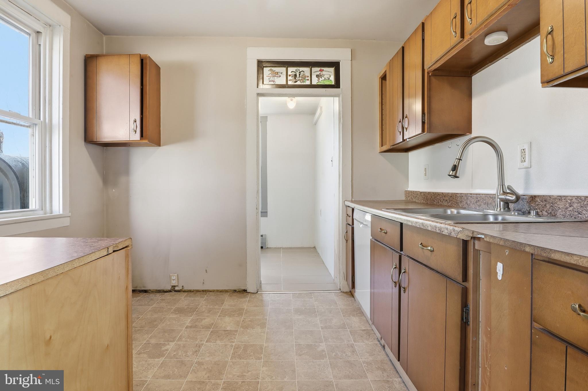 ABBOTTSTOWN - Residential