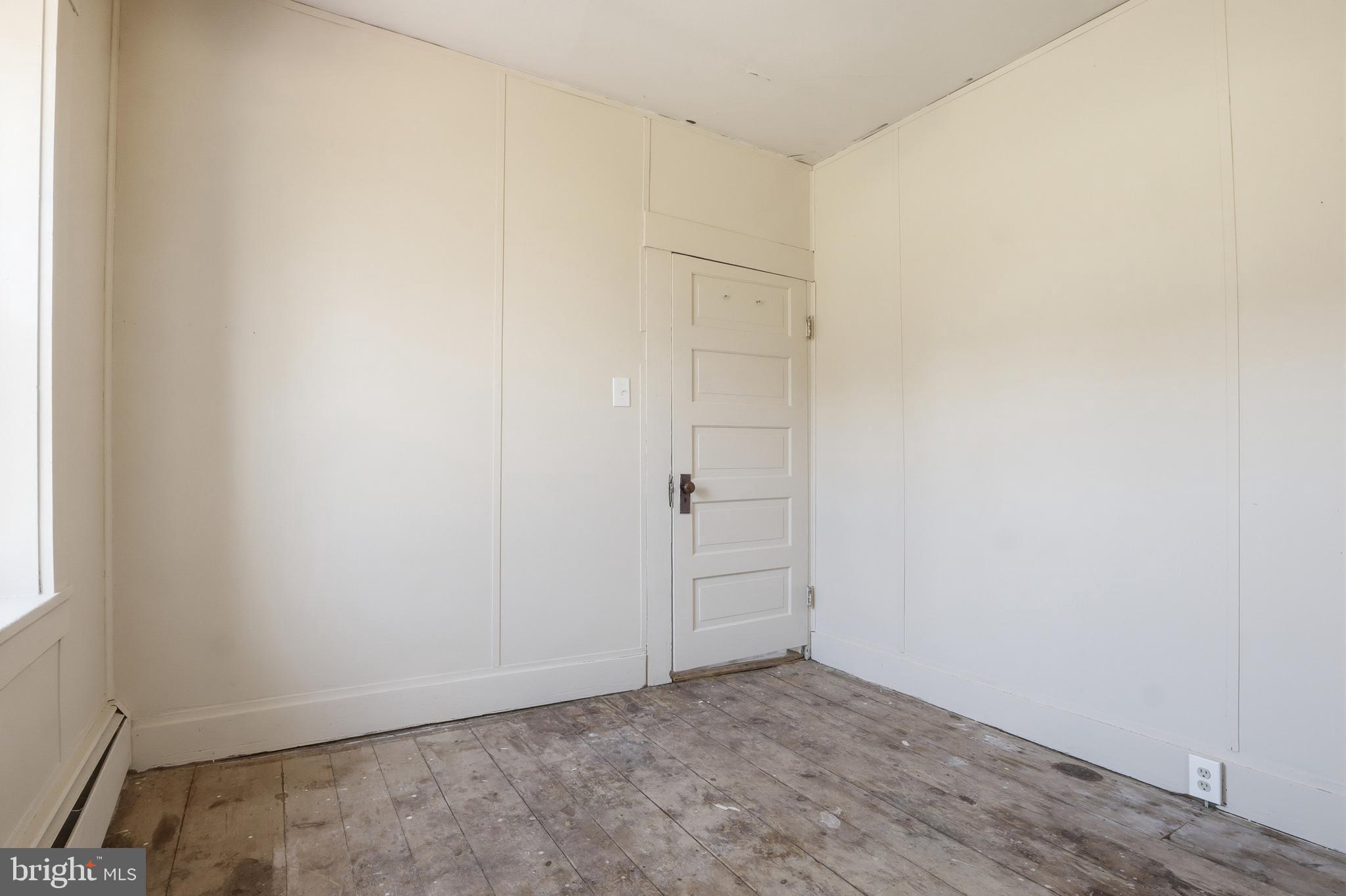 ABBOTTSTOWN - Residential