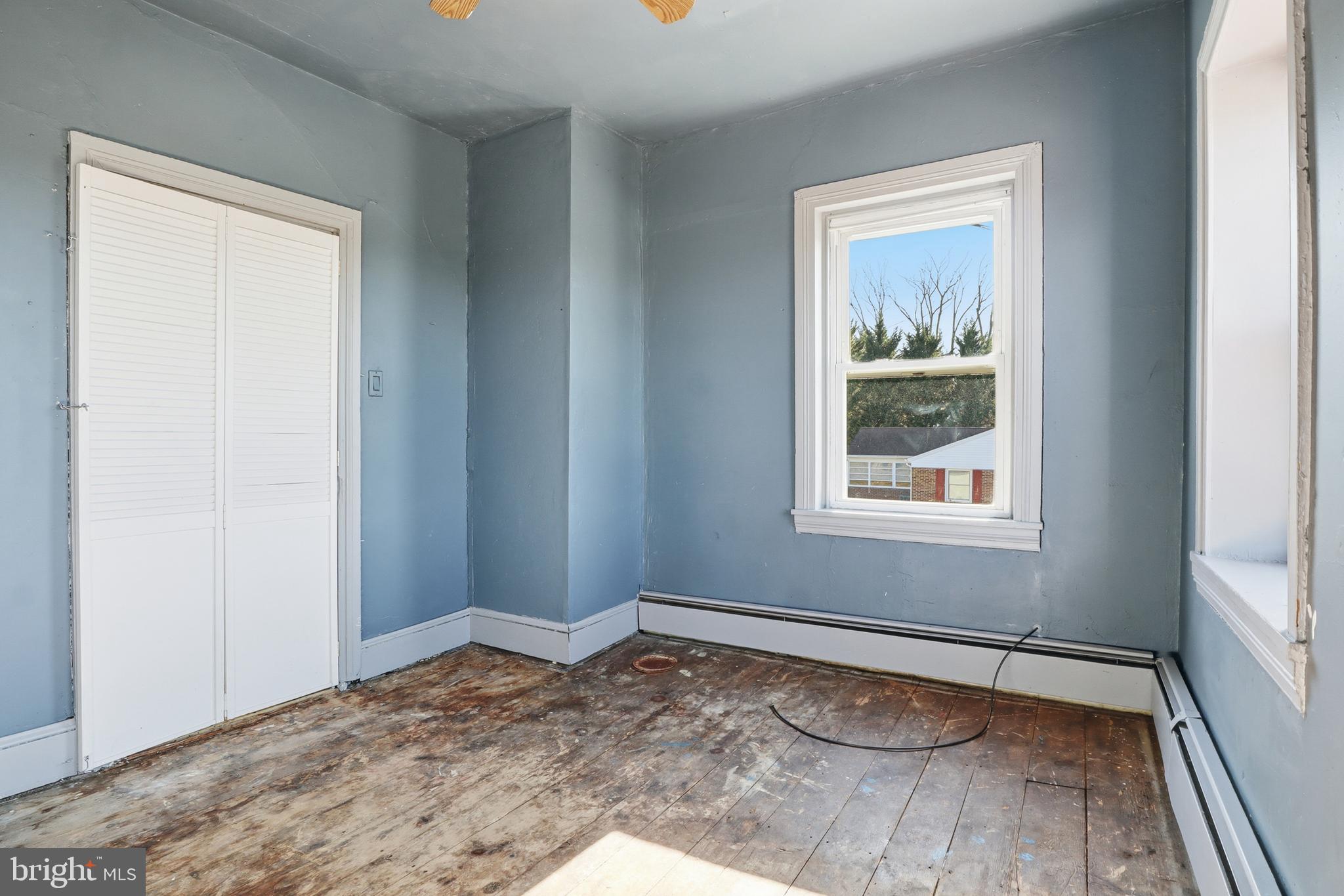 ABBOTTSTOWN - Residential