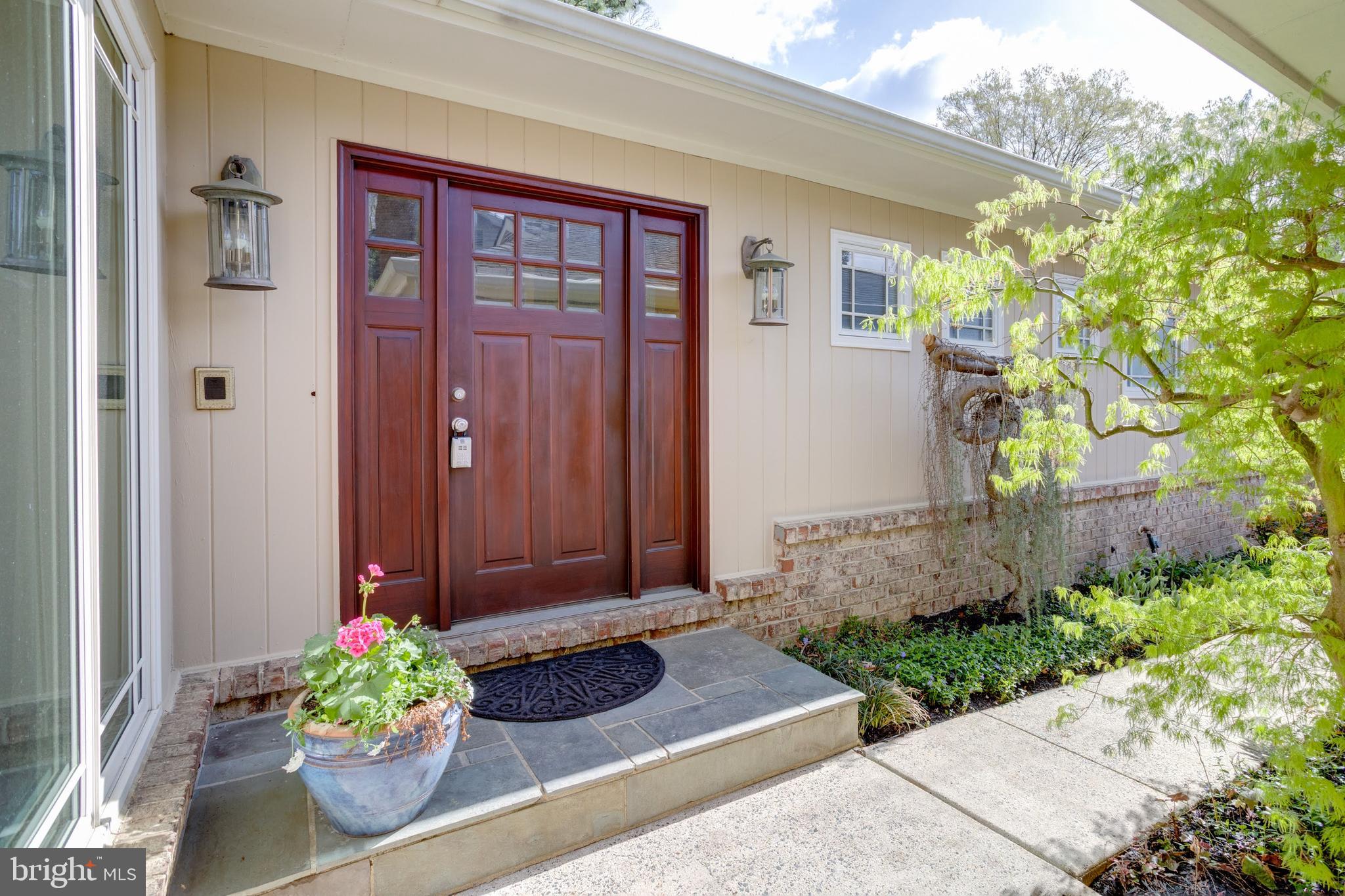 3808 RIDGELEA DRIVE