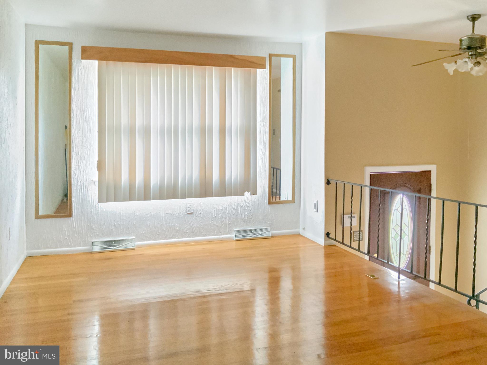 POMFRET ESTATES - Residential