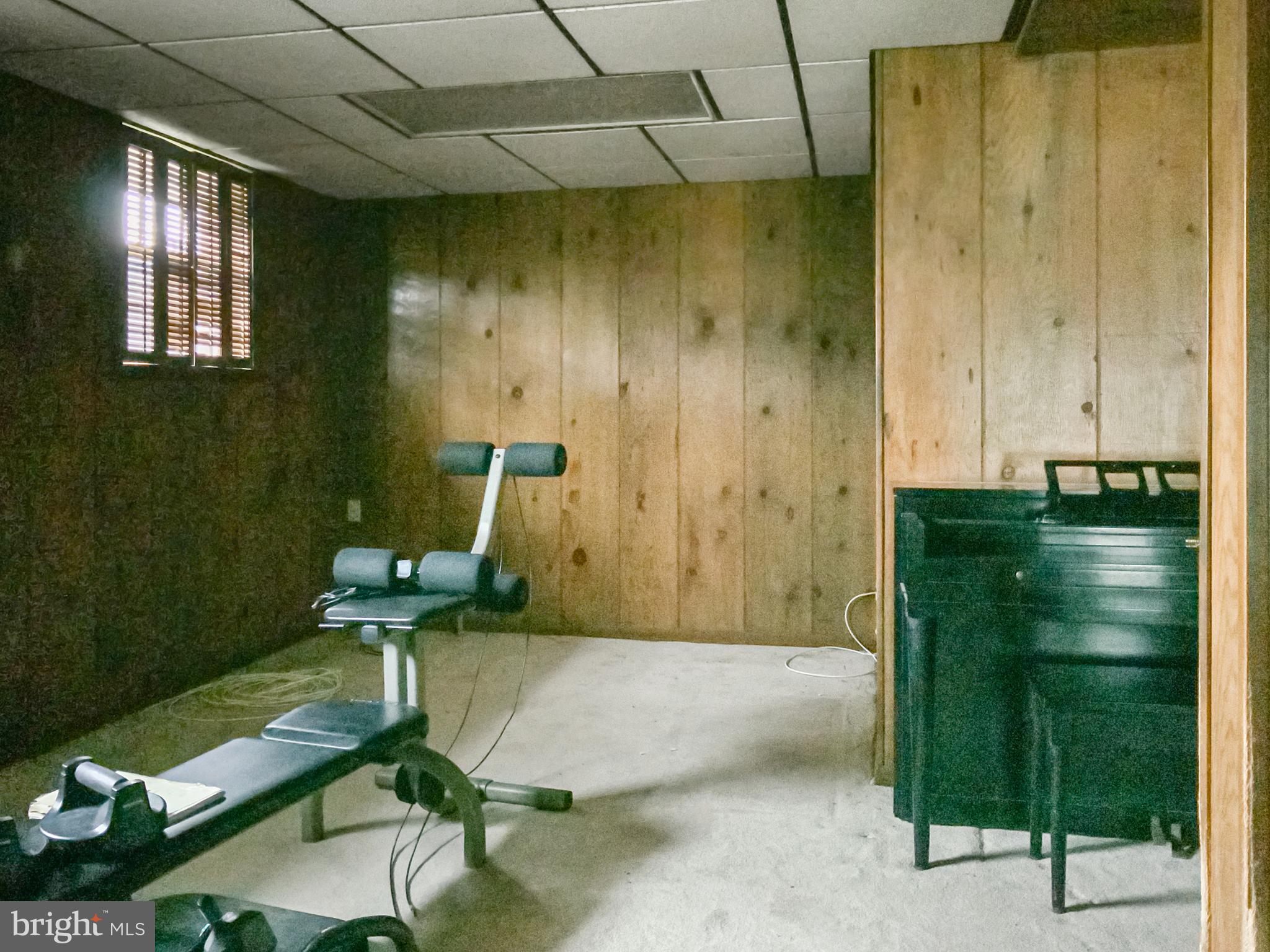 POMFRET ESTATES - Residential