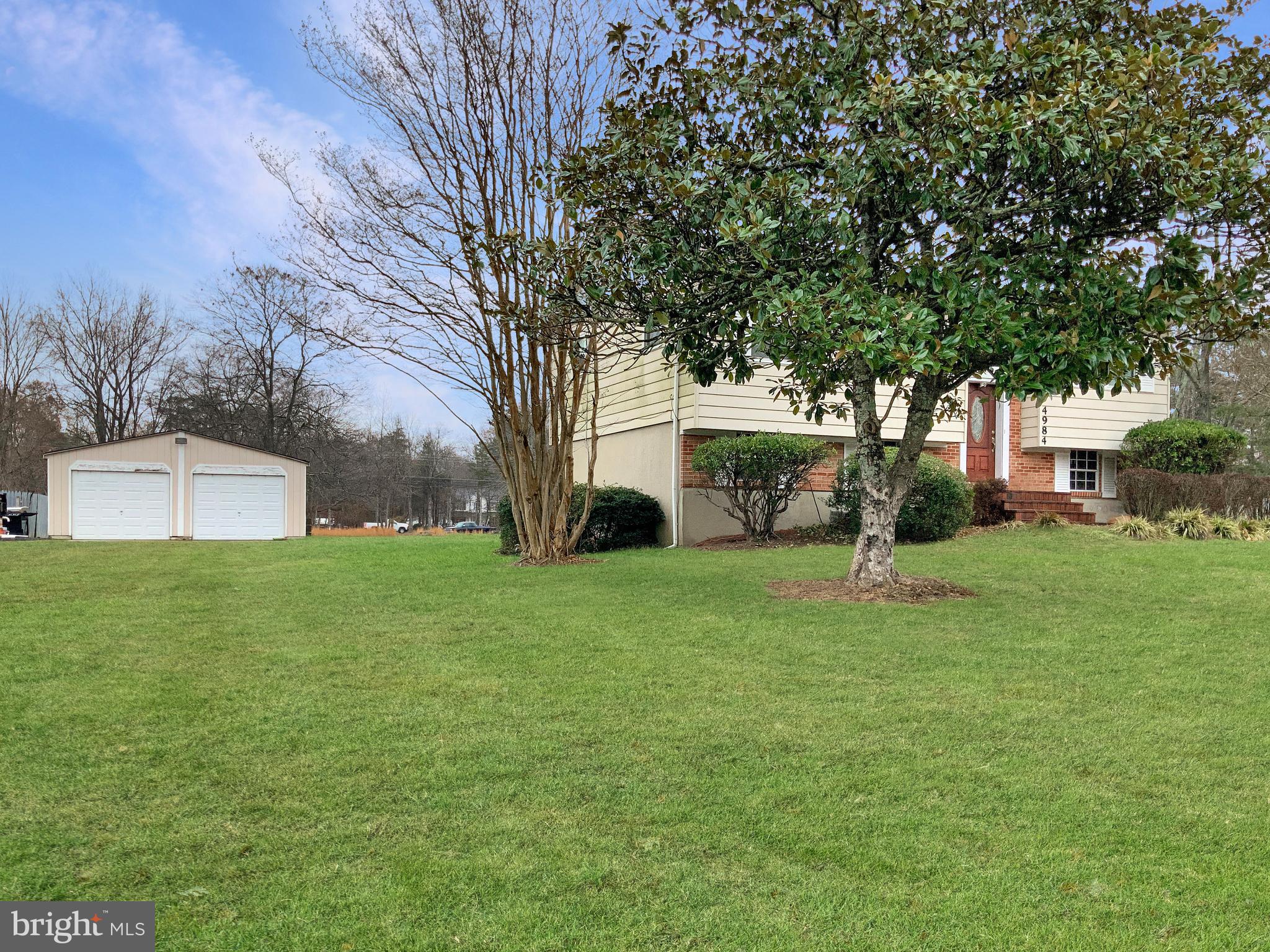 POMFRET ESTATES - Residential