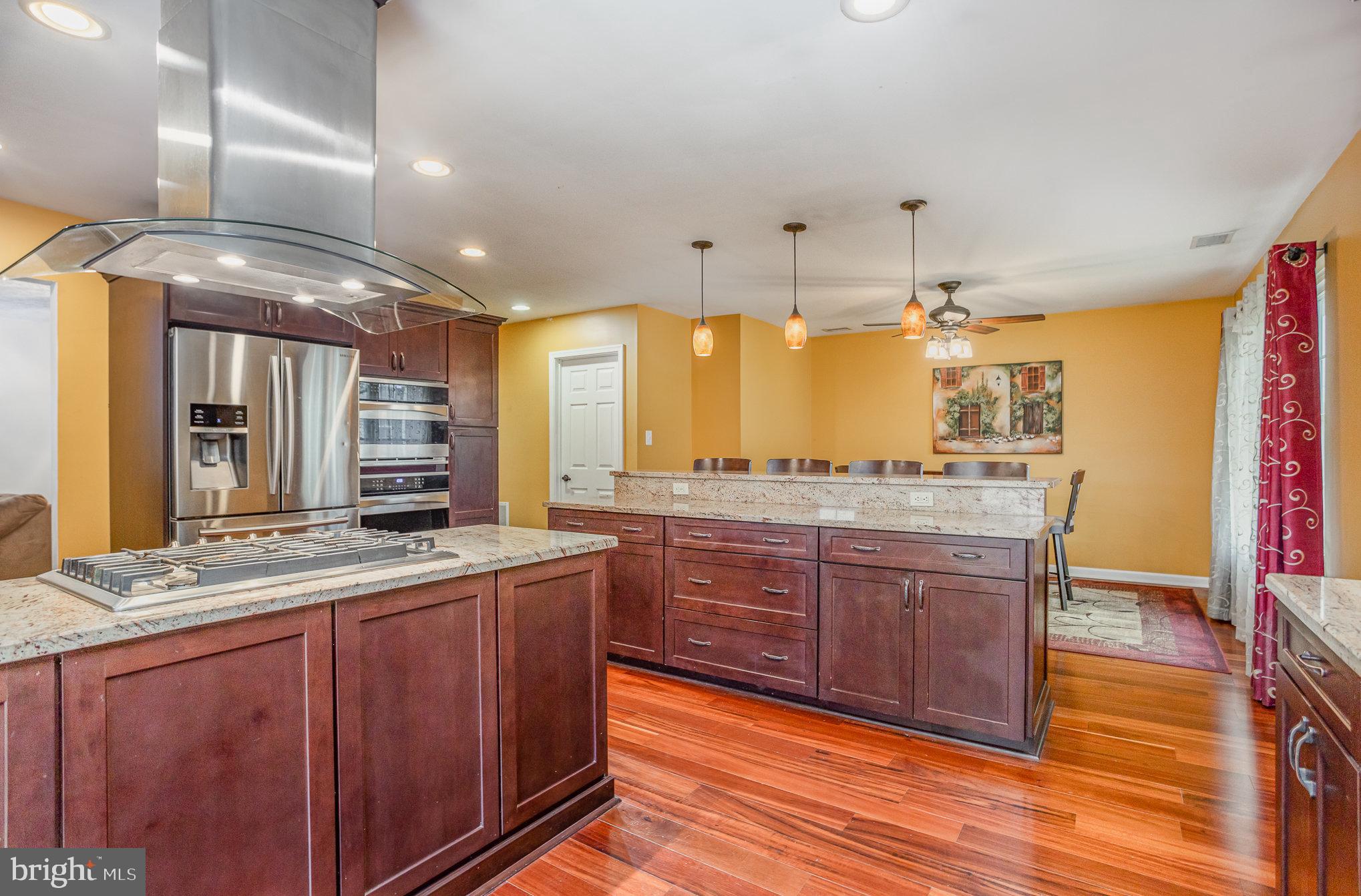 OAKS OF HARFORD - Residential