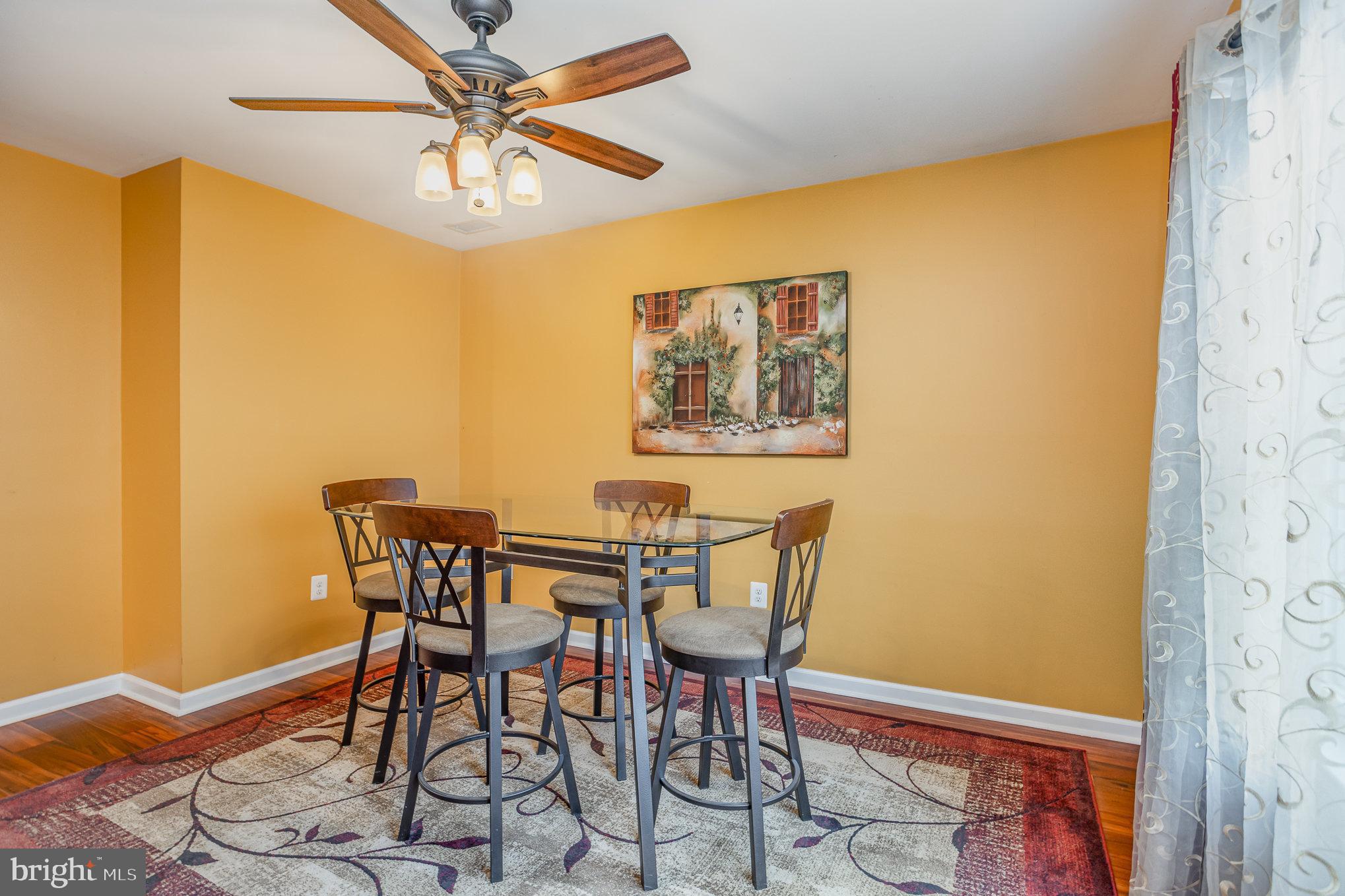 OAKS OF HARFORD - Residential