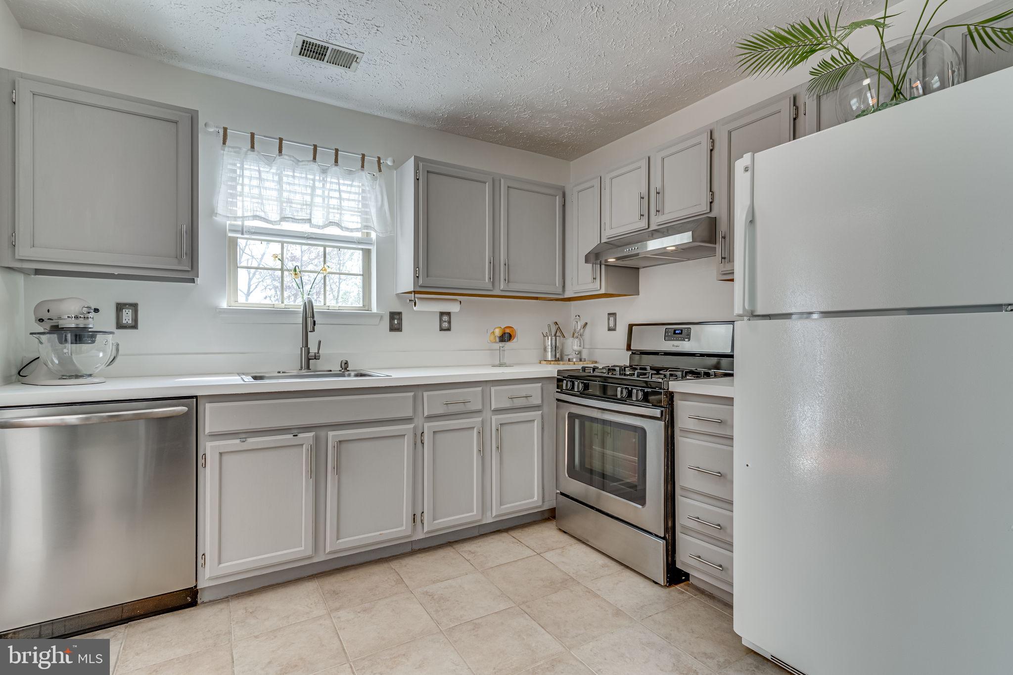 HOMESTEAD-TANGLEWOOD SUB - Residential