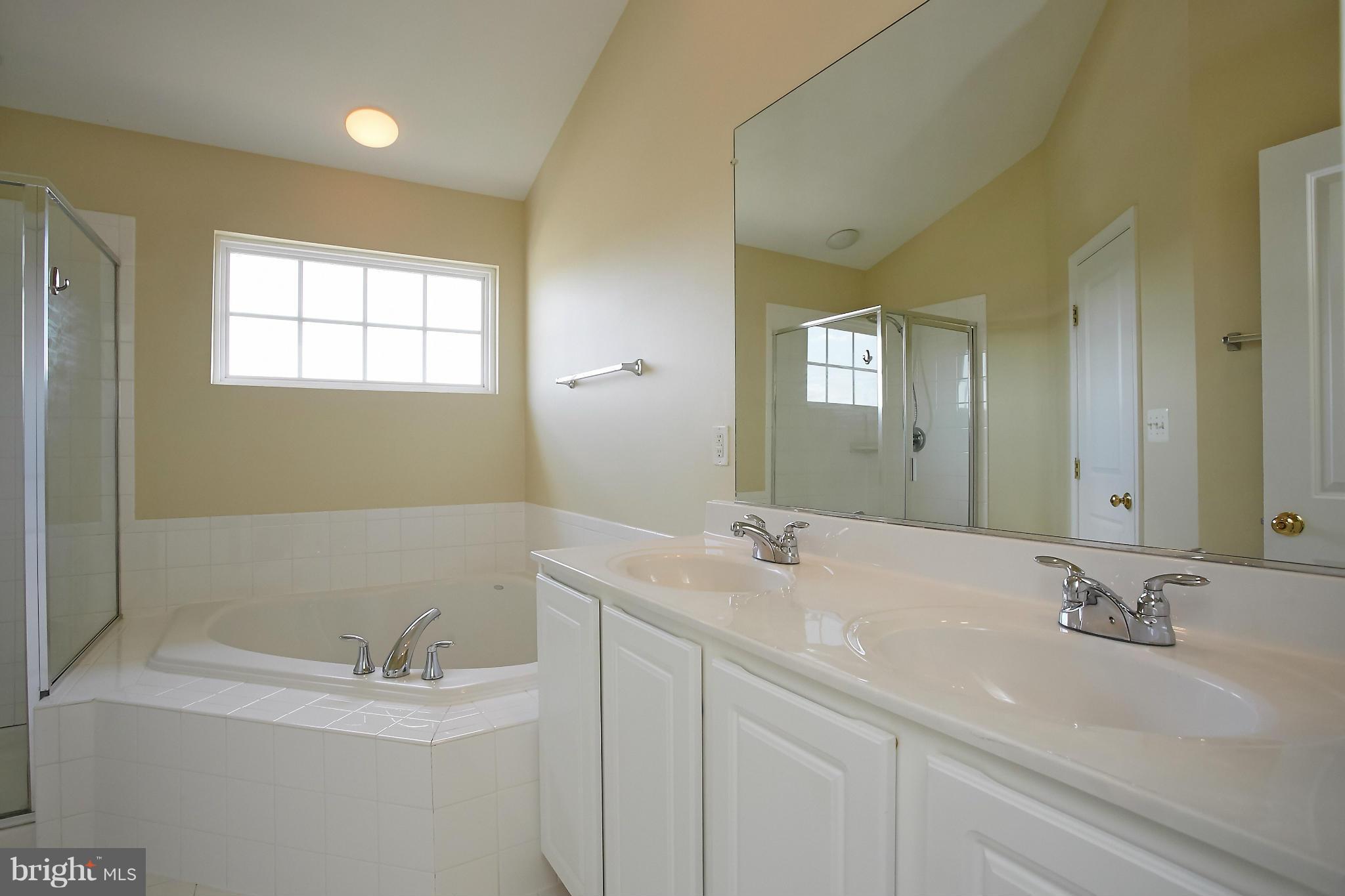 PEMBROOKE           PH 2 - Residential