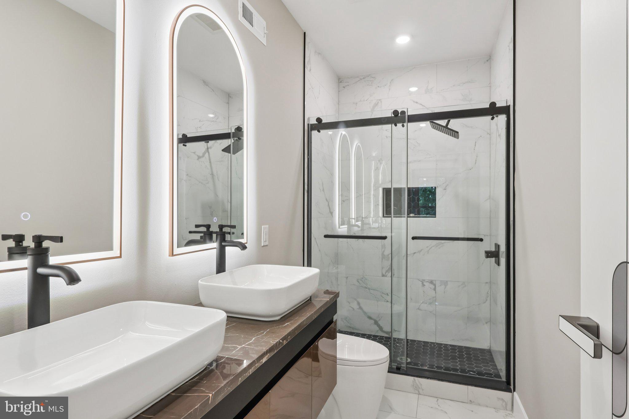 PARKSIDE - Residential