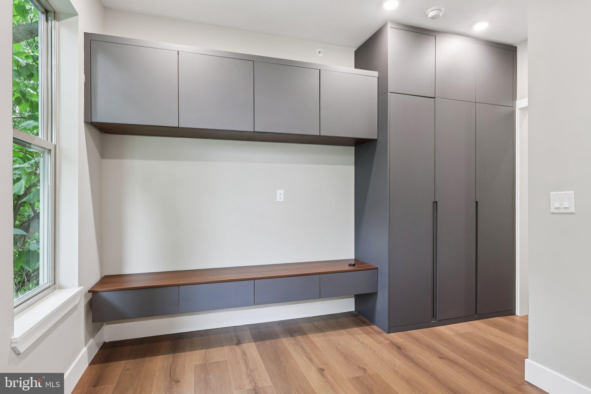 PARKSIDE - Residential