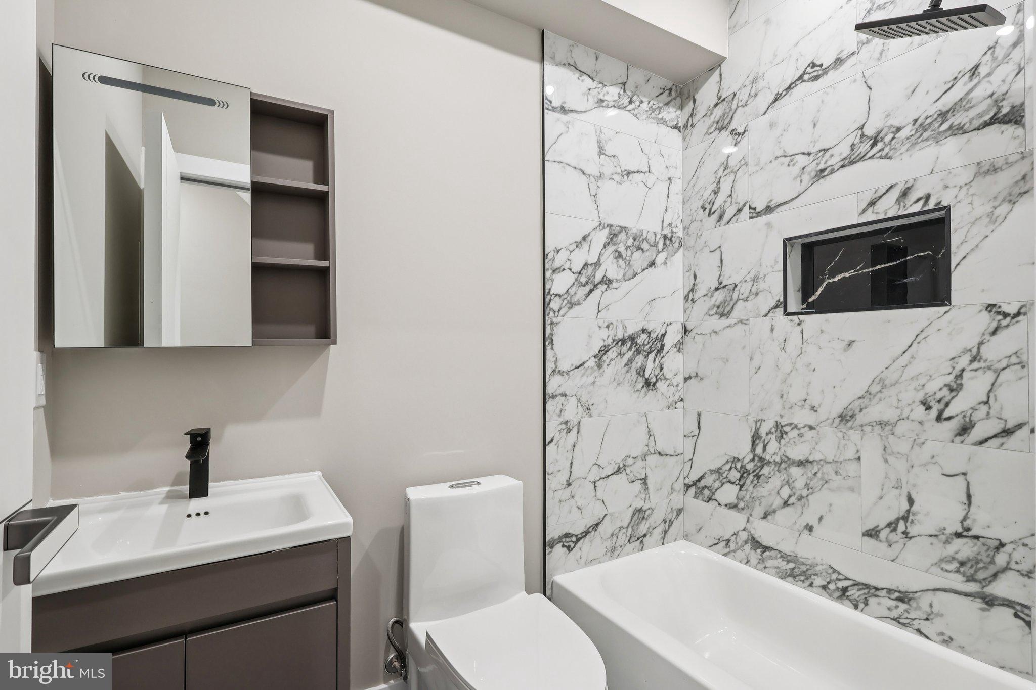 PARKSIDE - Residential