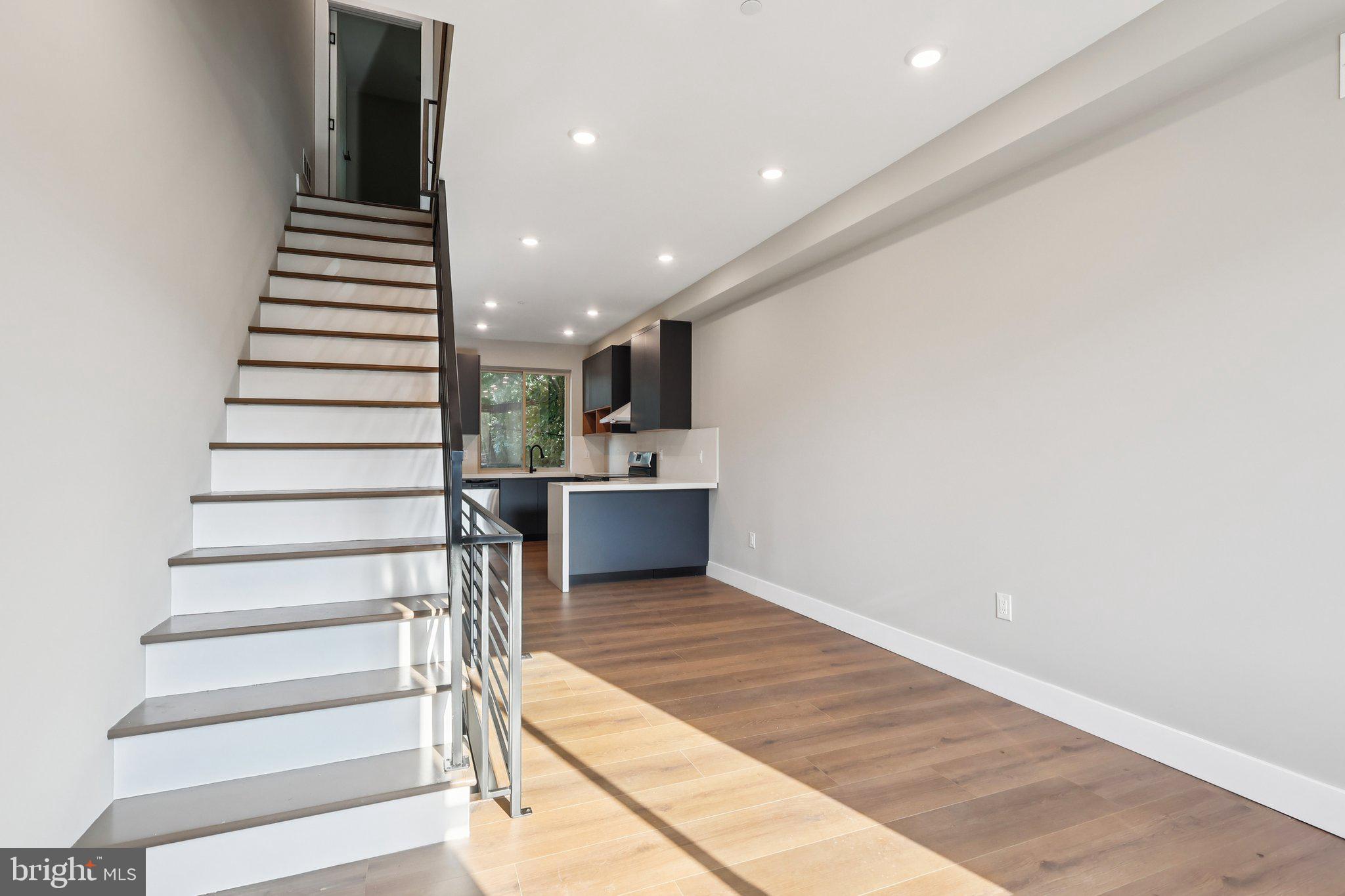 PARKSIDE - Residential