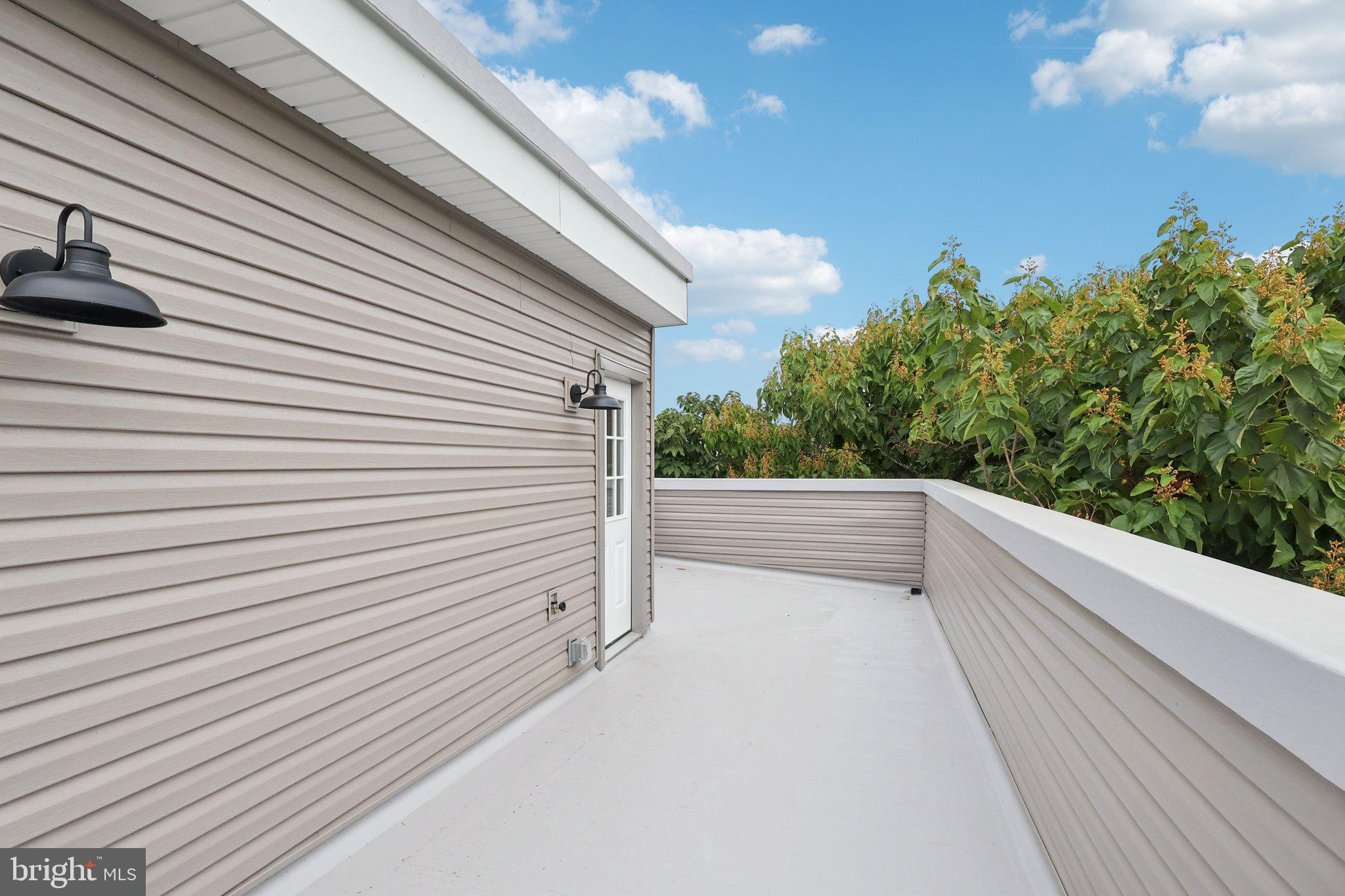 PARKSIDE - Residential