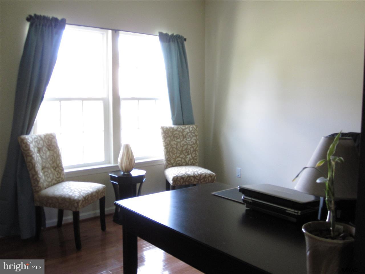 SOUTH POINTE II - Residential